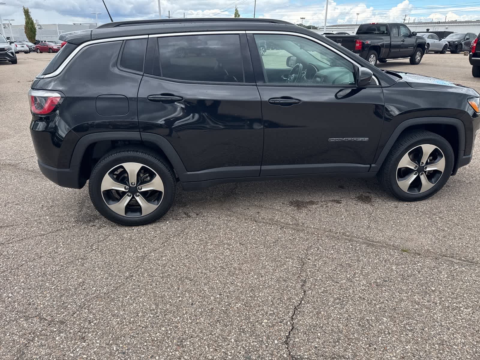 Thumbnail: 2018 Jeep Compass - 13