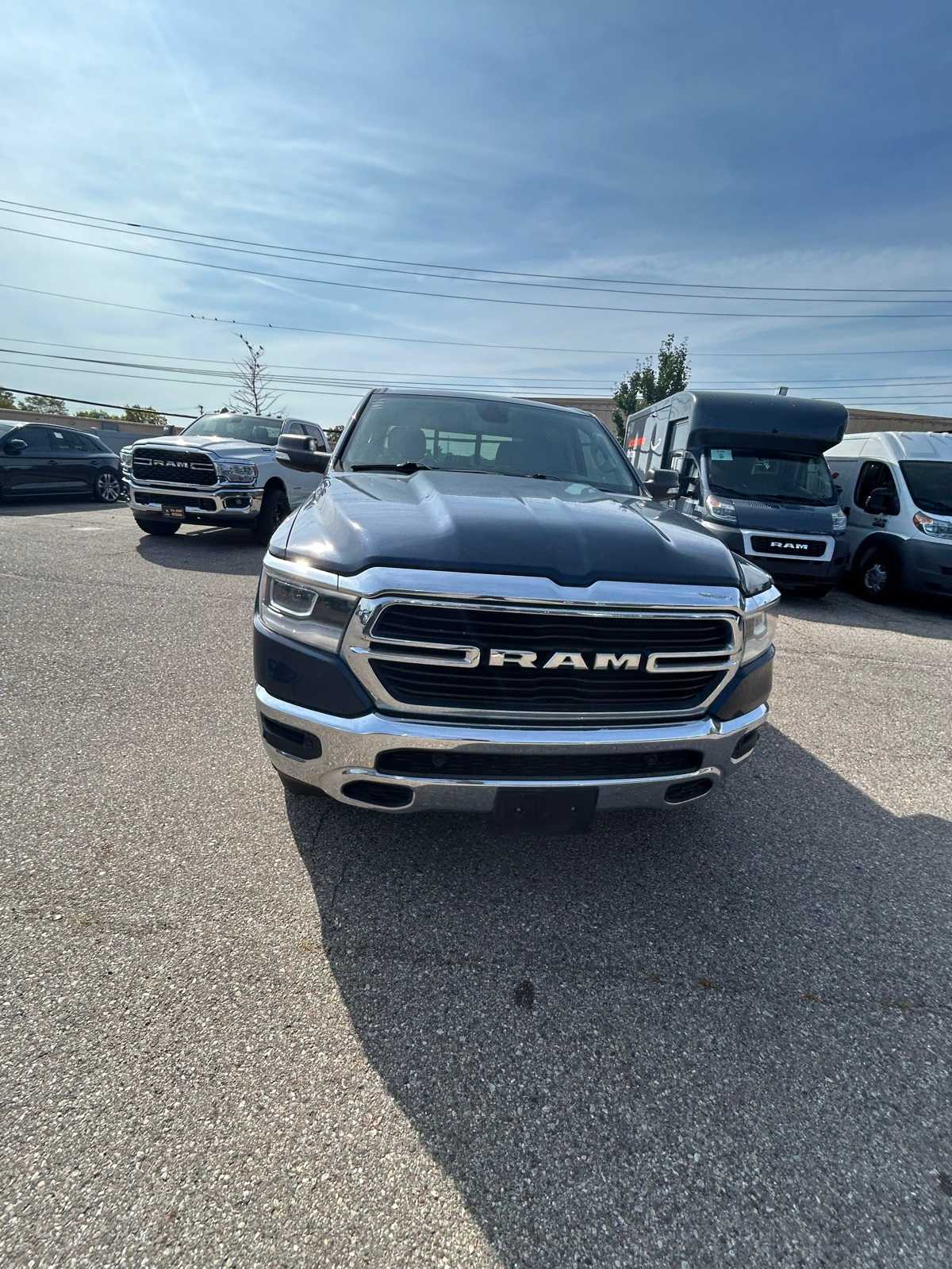 2019 Ram 1500 Big Horn Lone Star photo 3