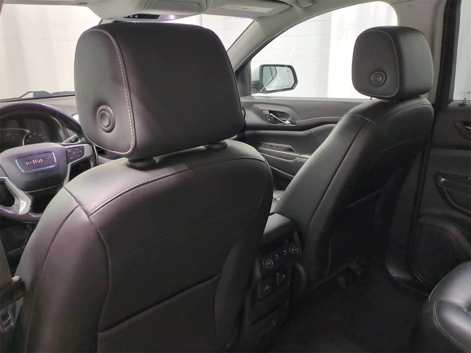 Thumbnail: 2019 GMC Acadia - 18