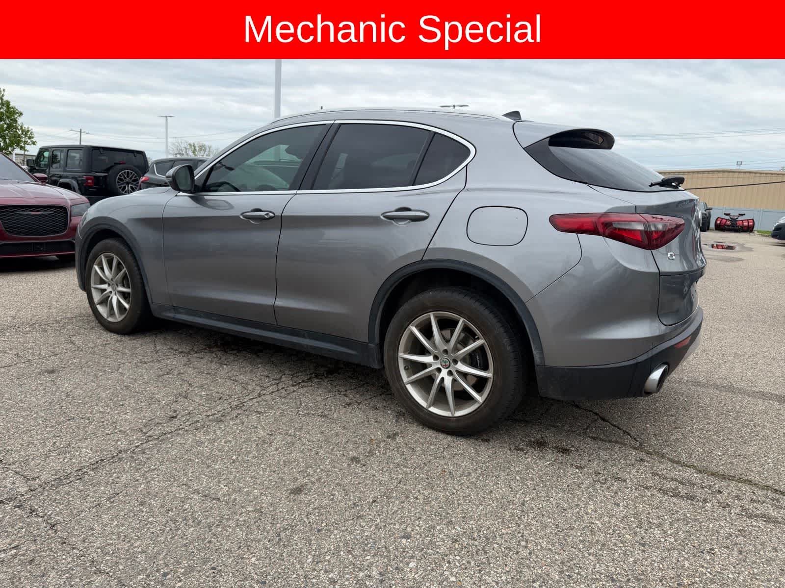 Thumbnail: 2018 Alfa Romeo Stelvio - 26