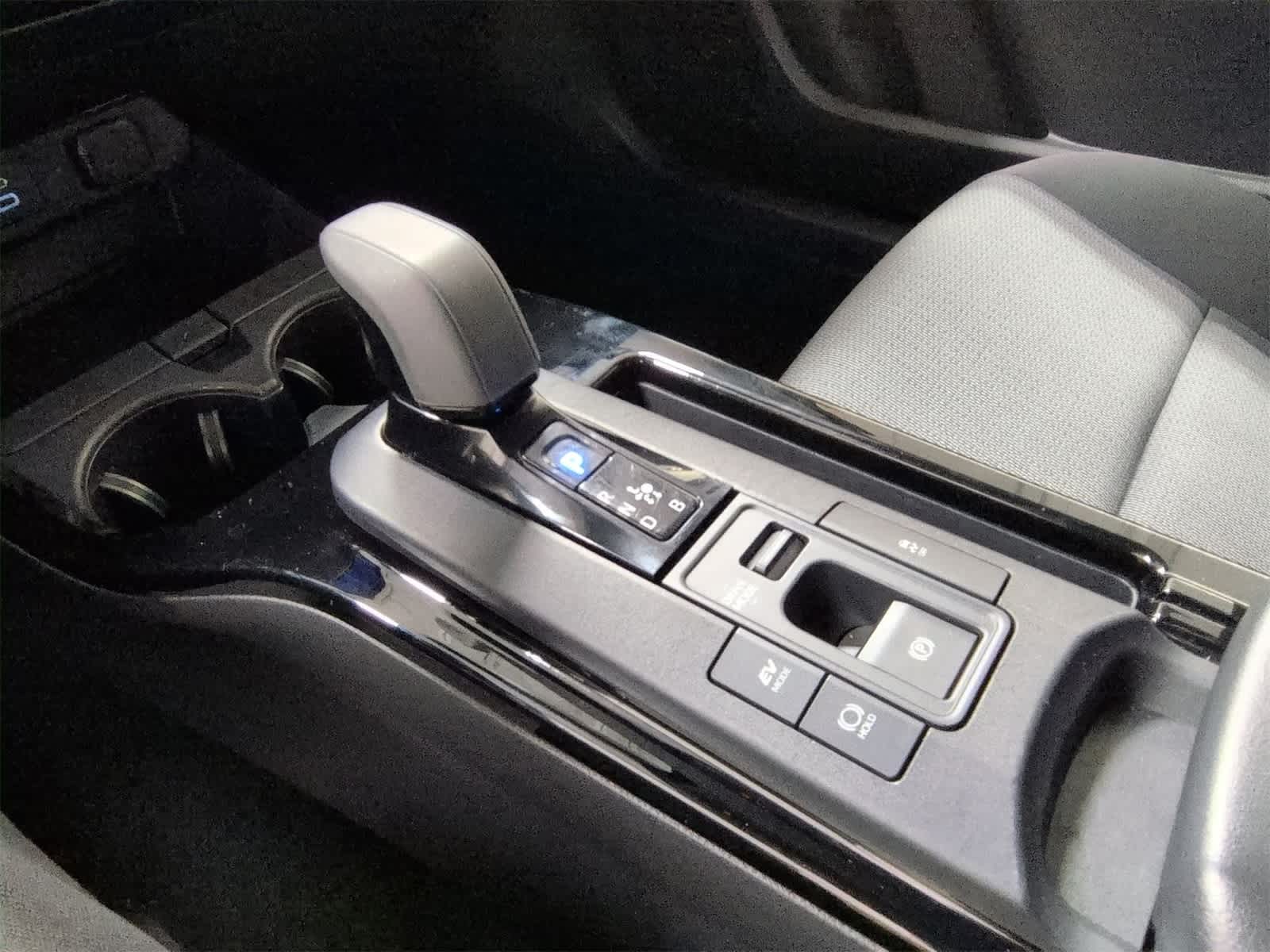 Thumbnail: 2023 Toyota Prius - 31