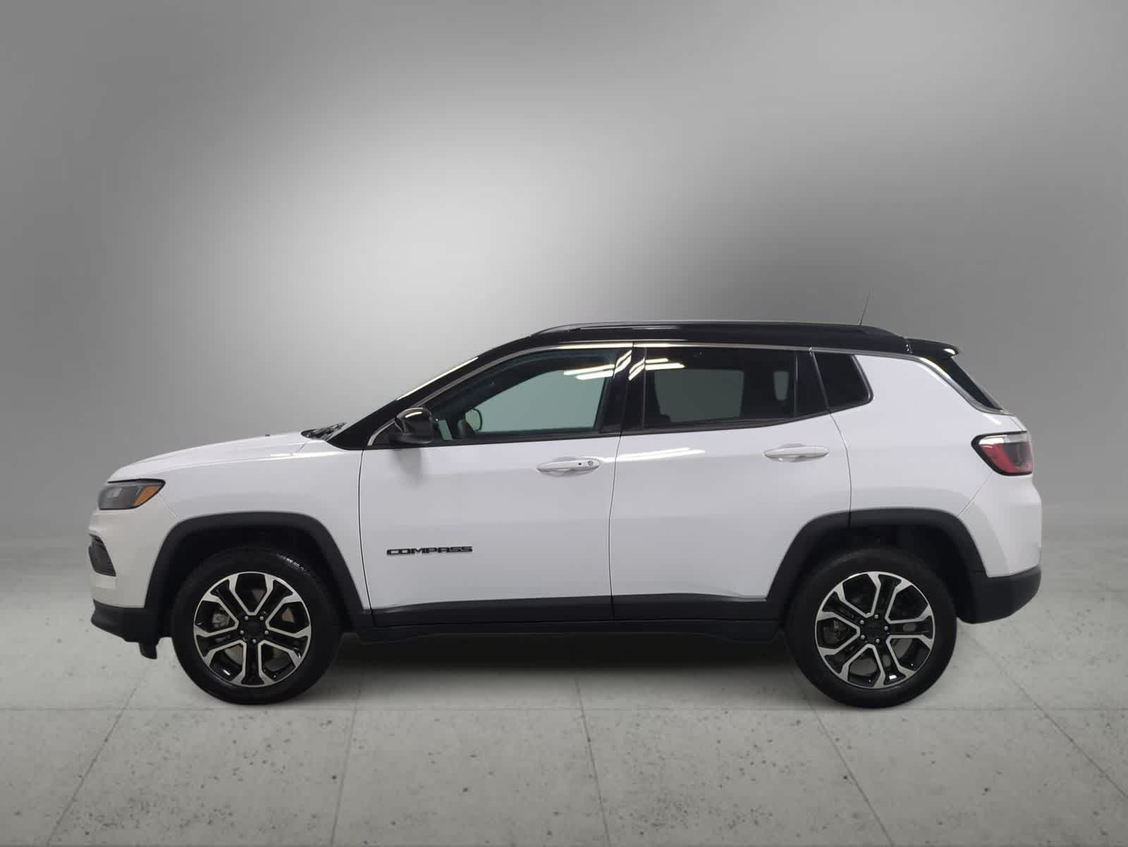 Thumbnail: 2023 Jeep Compass - 5