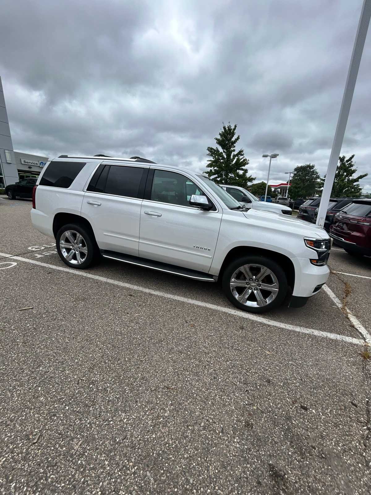 Thumbnail: 2018 Chevrolet Tahoe - 9