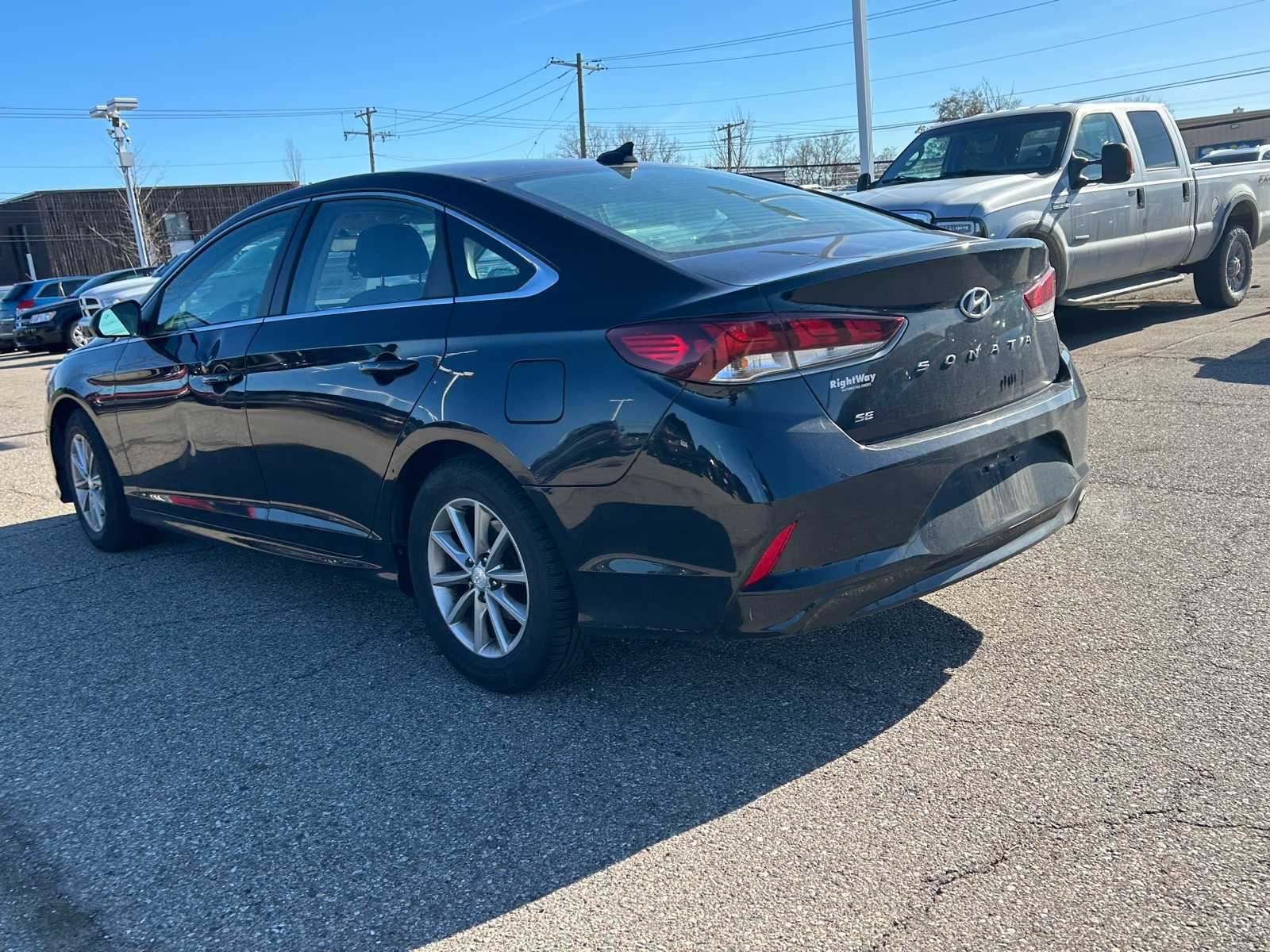 Thumbnail: 2018 Hyundai Sonata - 18