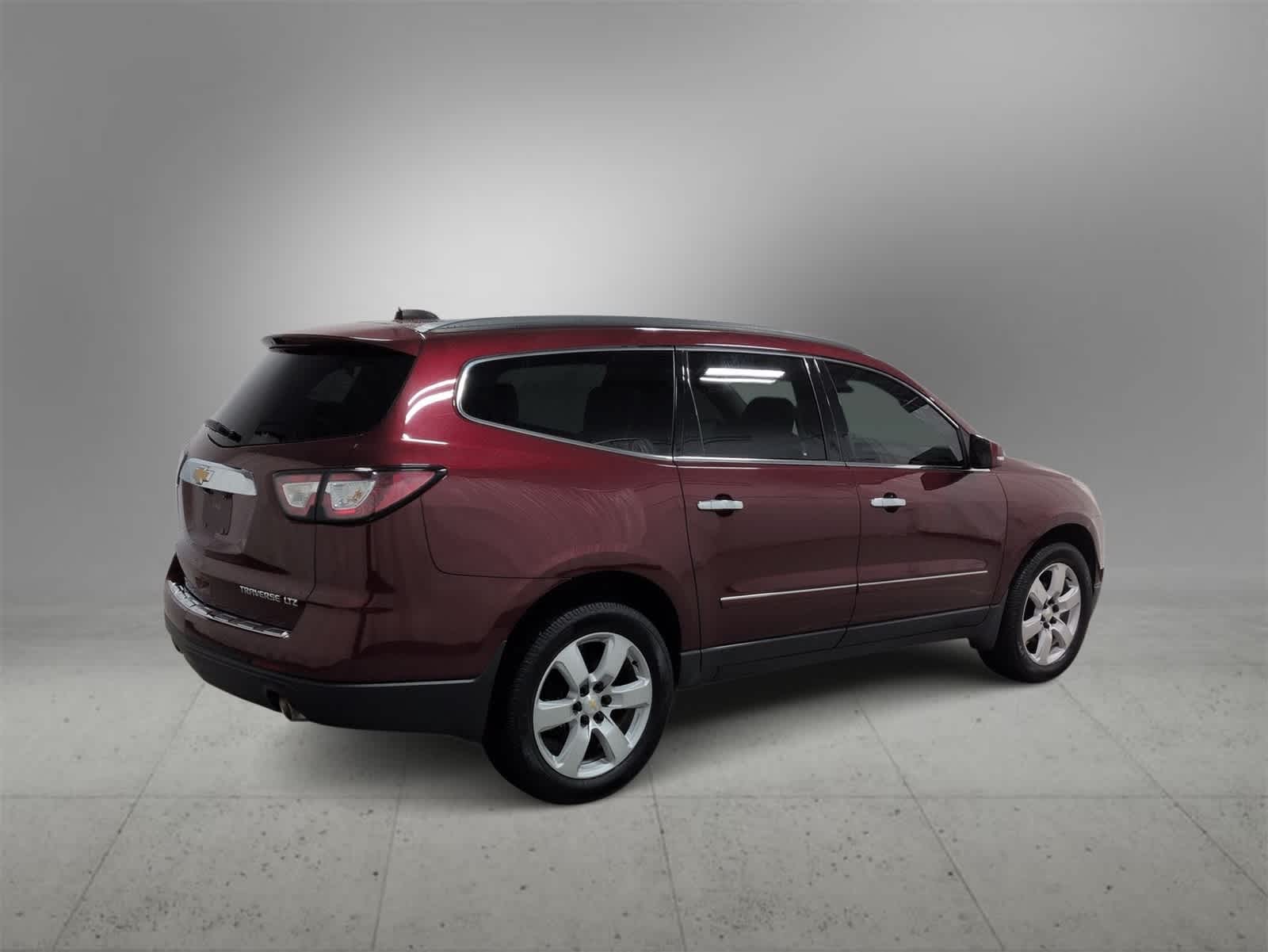 Thumbnail: 2016 Chevrolet Traverse - 7