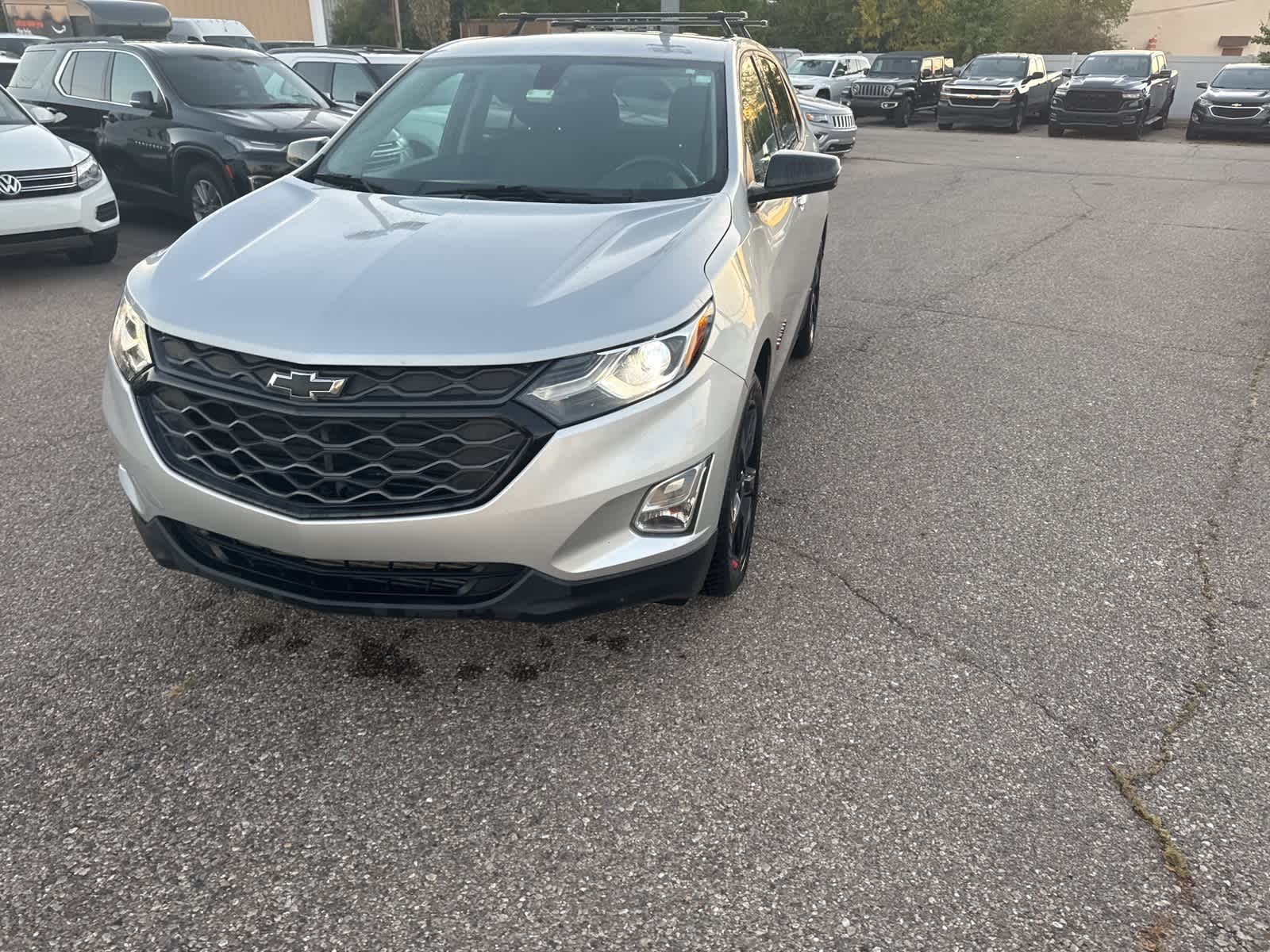 Thumbnail: 2018 Chevrolet Equinox - 3
