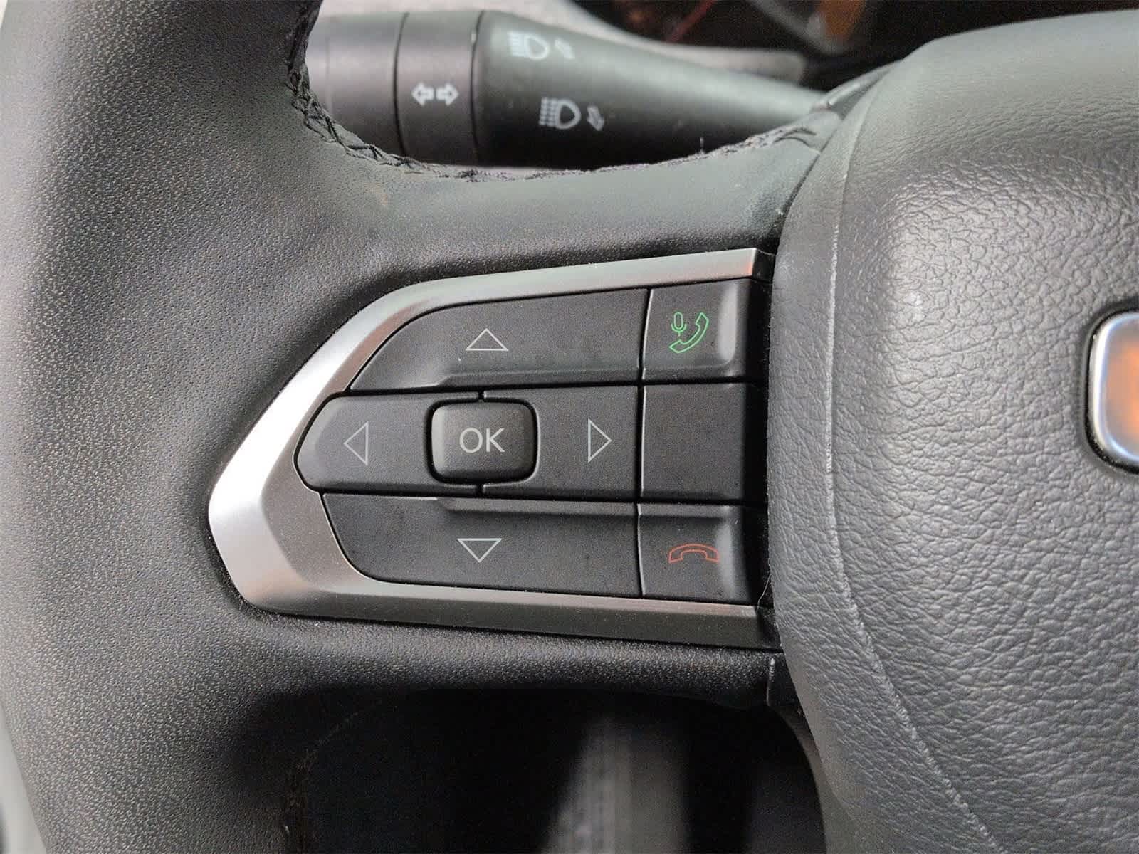 Thumbnail: 2025 Jeep Compass - 24