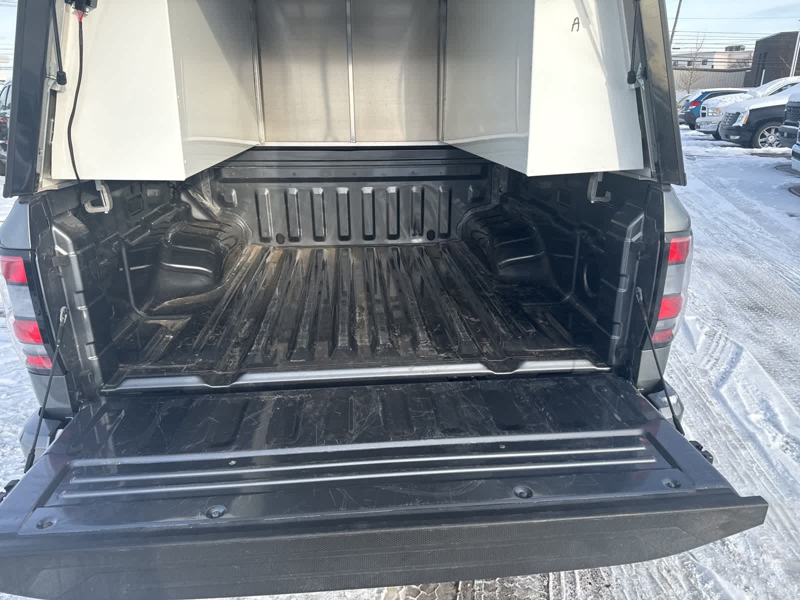 Thumbnail: 2024 Nissan Frontier - 22