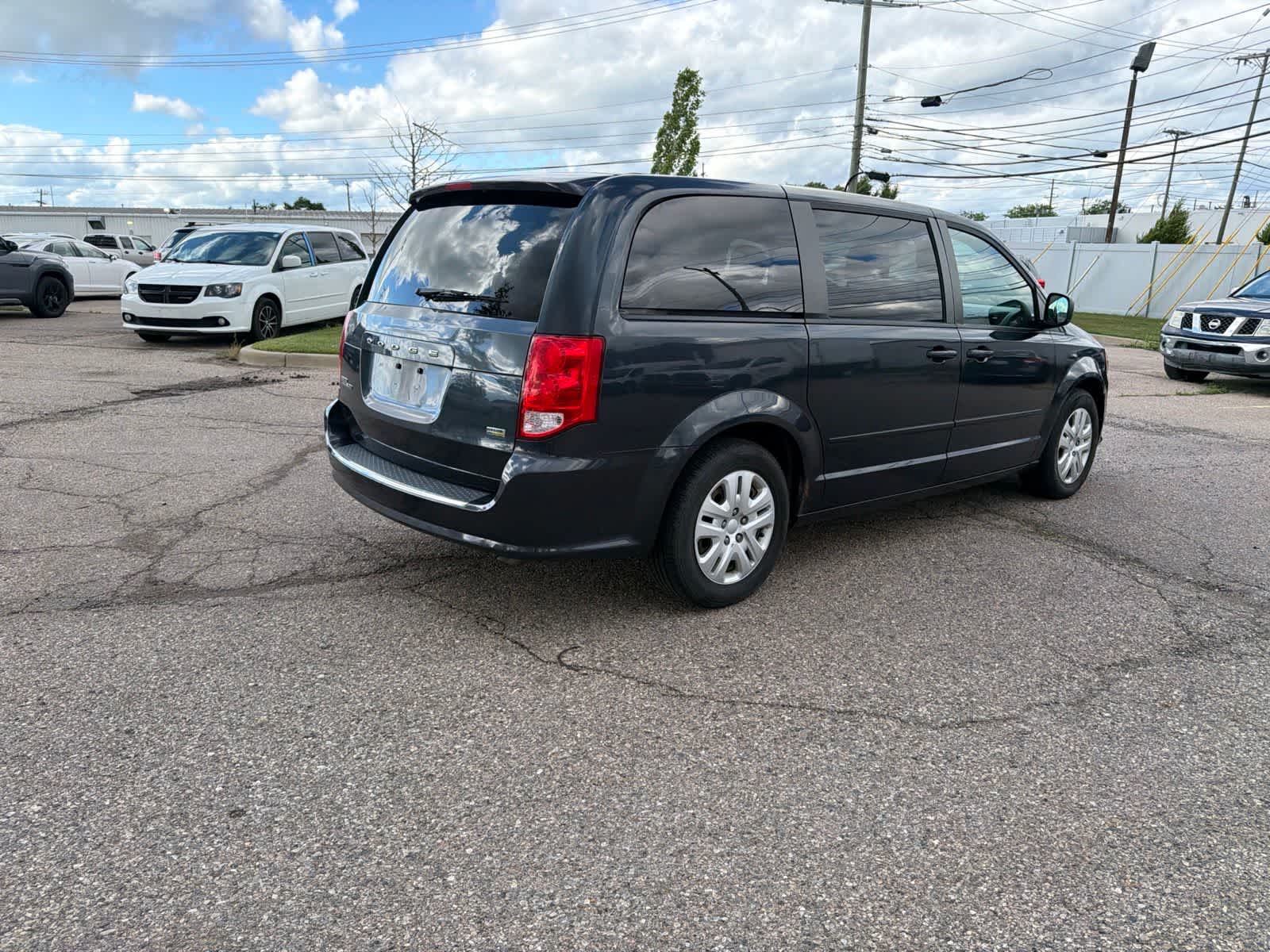 Thumbnail: 2014 Dodge Grand Caravan - 18