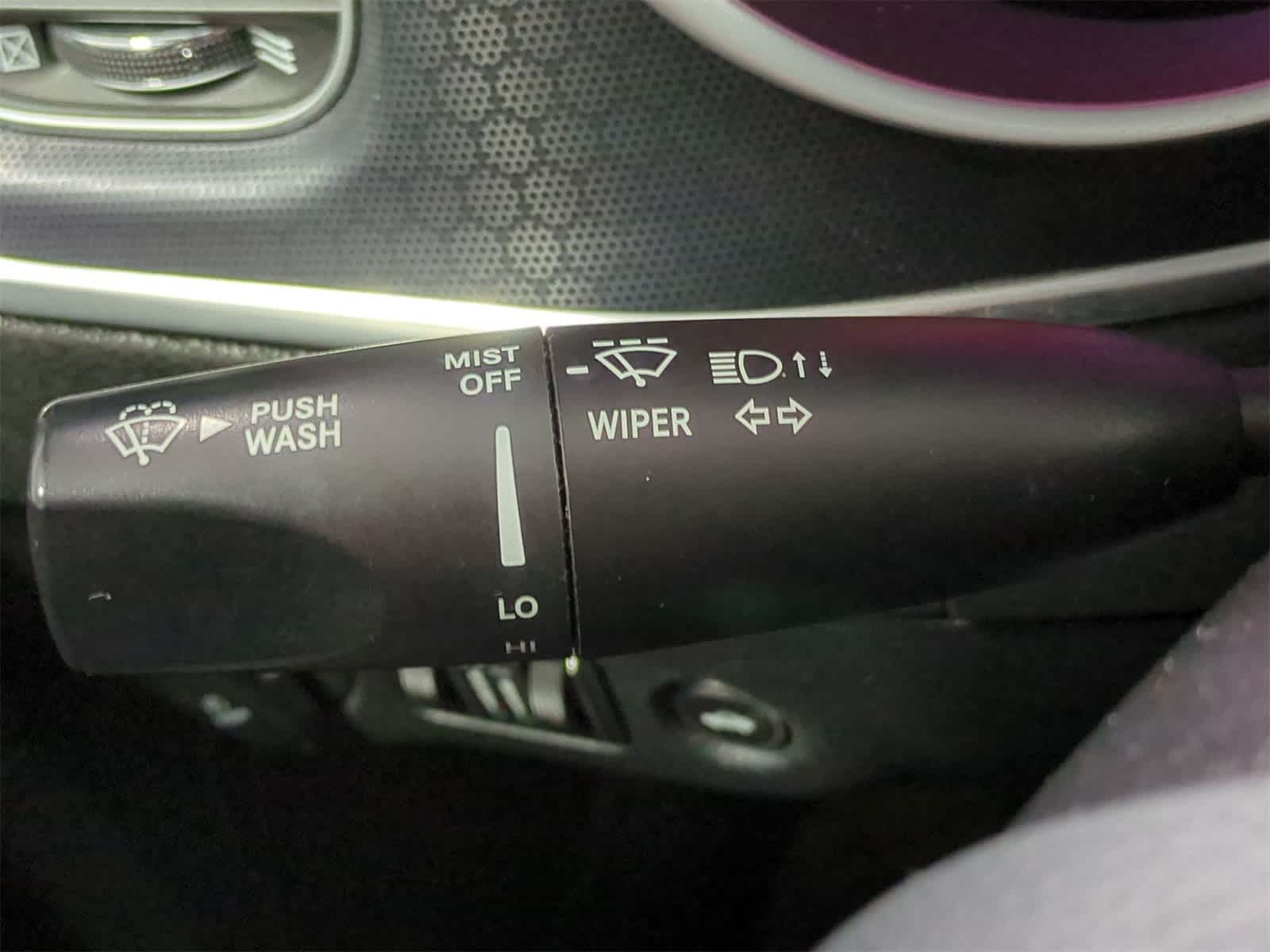 Thumbnail: 2015 Dodge Charger - 25