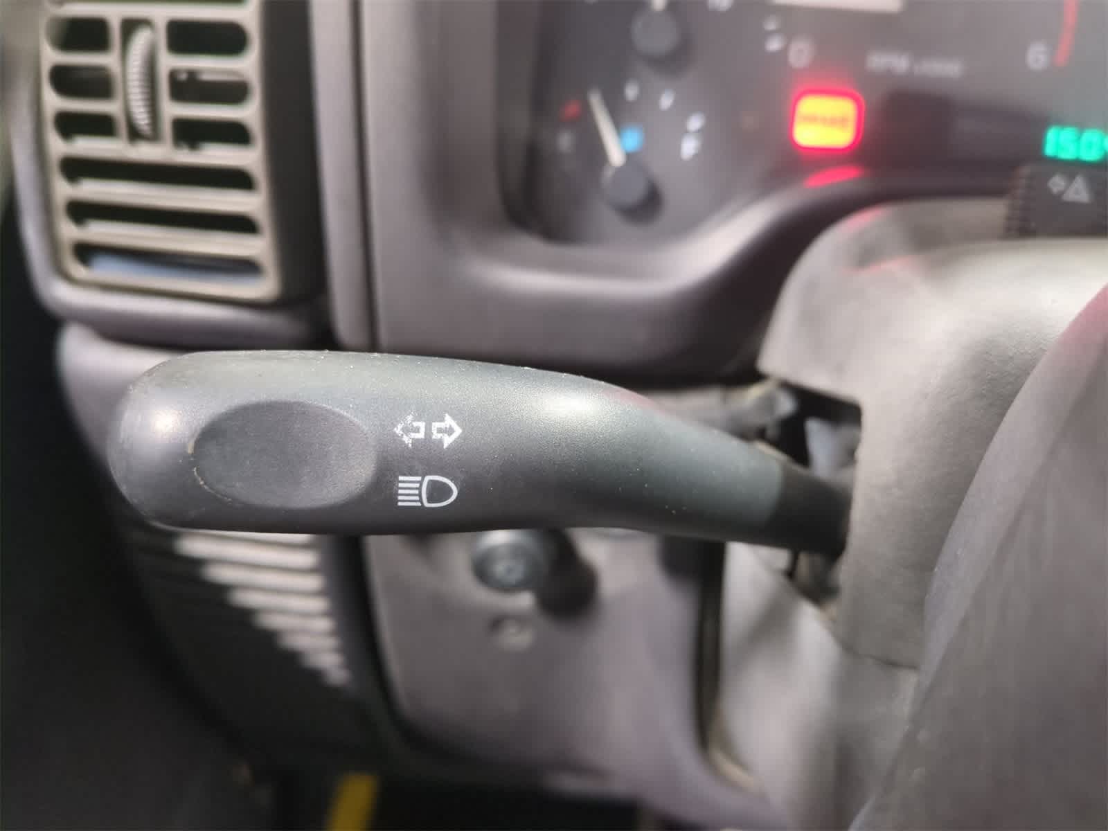 Thumbnail: 2000 Jeep Wrangler - 18