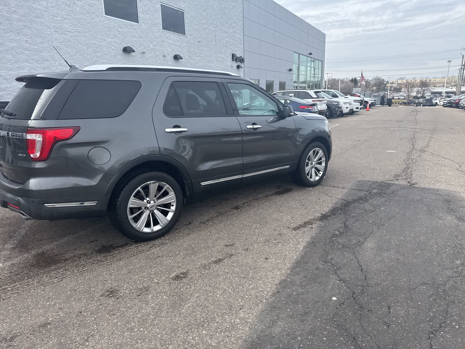 Thumbnail: 2019 Ford Explorer - 13