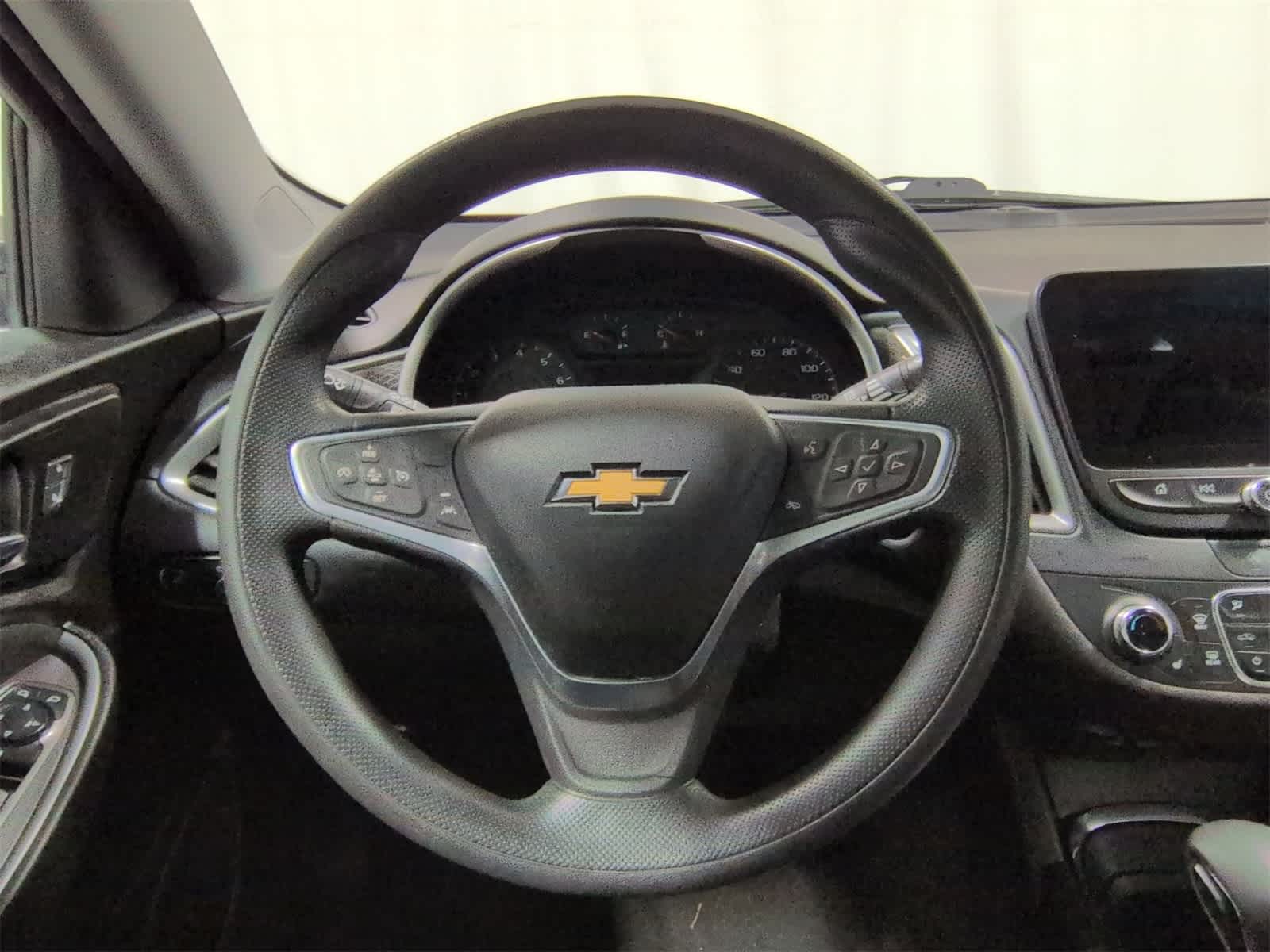 Thumbnail: 2023 Chevrolet Malibu - 23