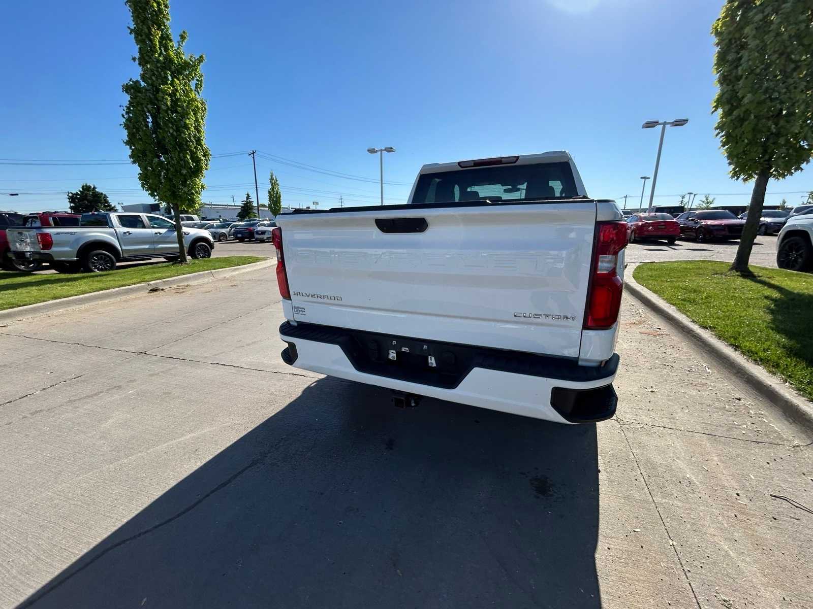 Thumbnail: 2020 Chevrolet Silverado 1500 - 22
