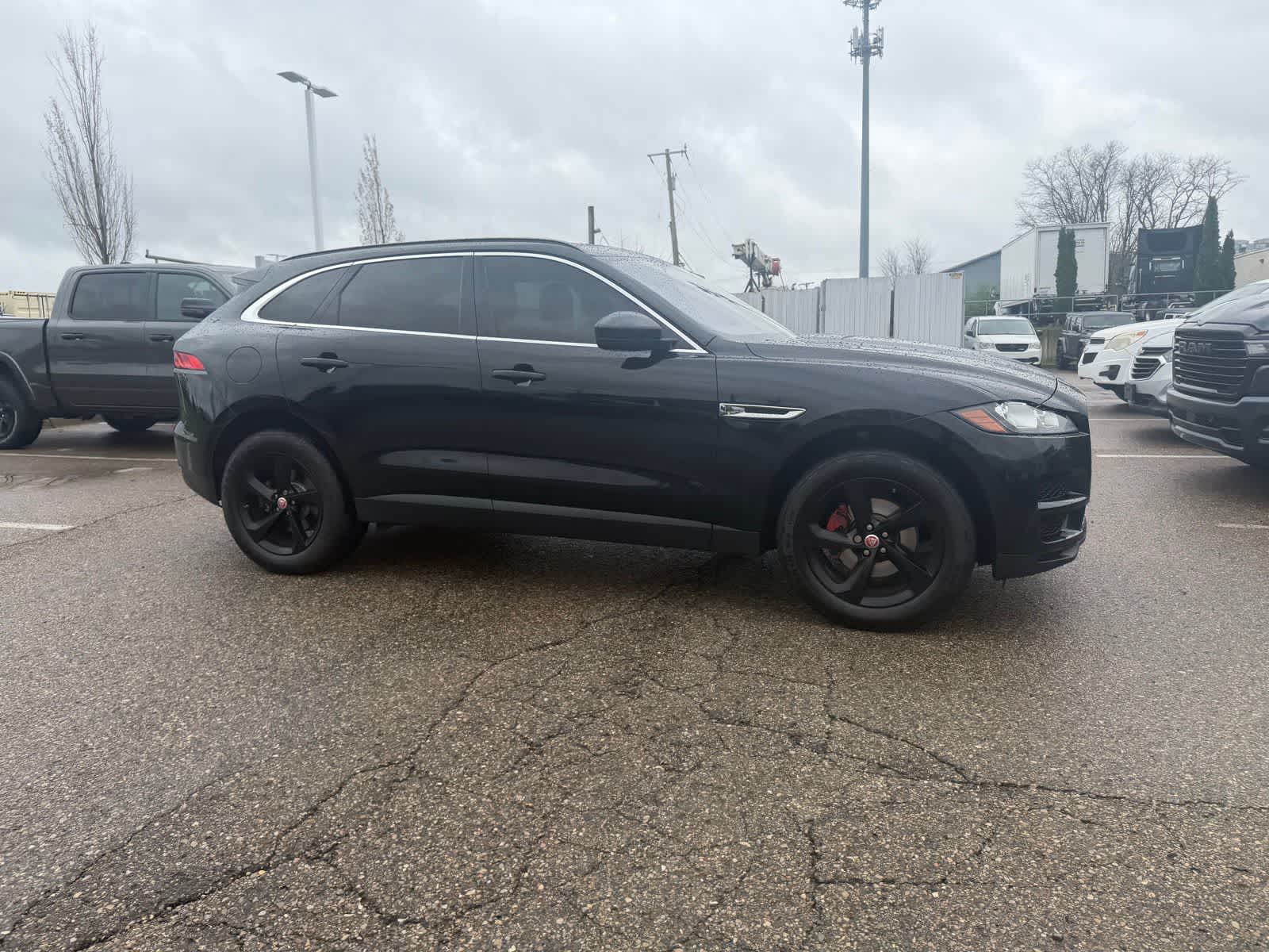 Thumbnail: 2019 Jaguar F-Pace - 12