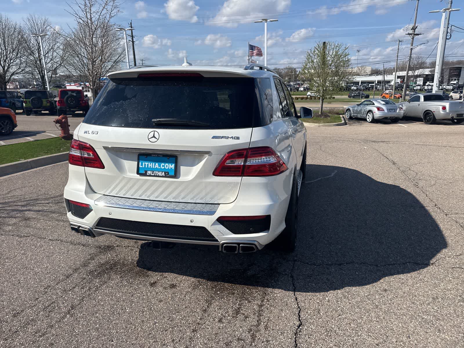 Thumbnail: 2014 Mercedes-Benz M-Class - 16