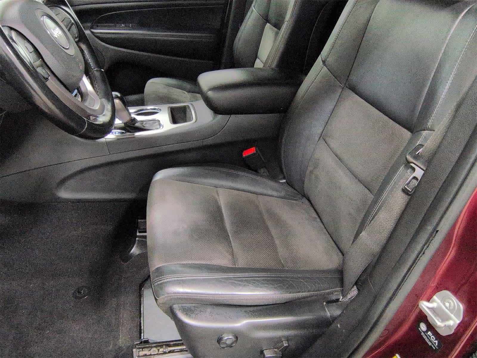 Thumbnail: 2021 Jeep Grand Cherokee - 17