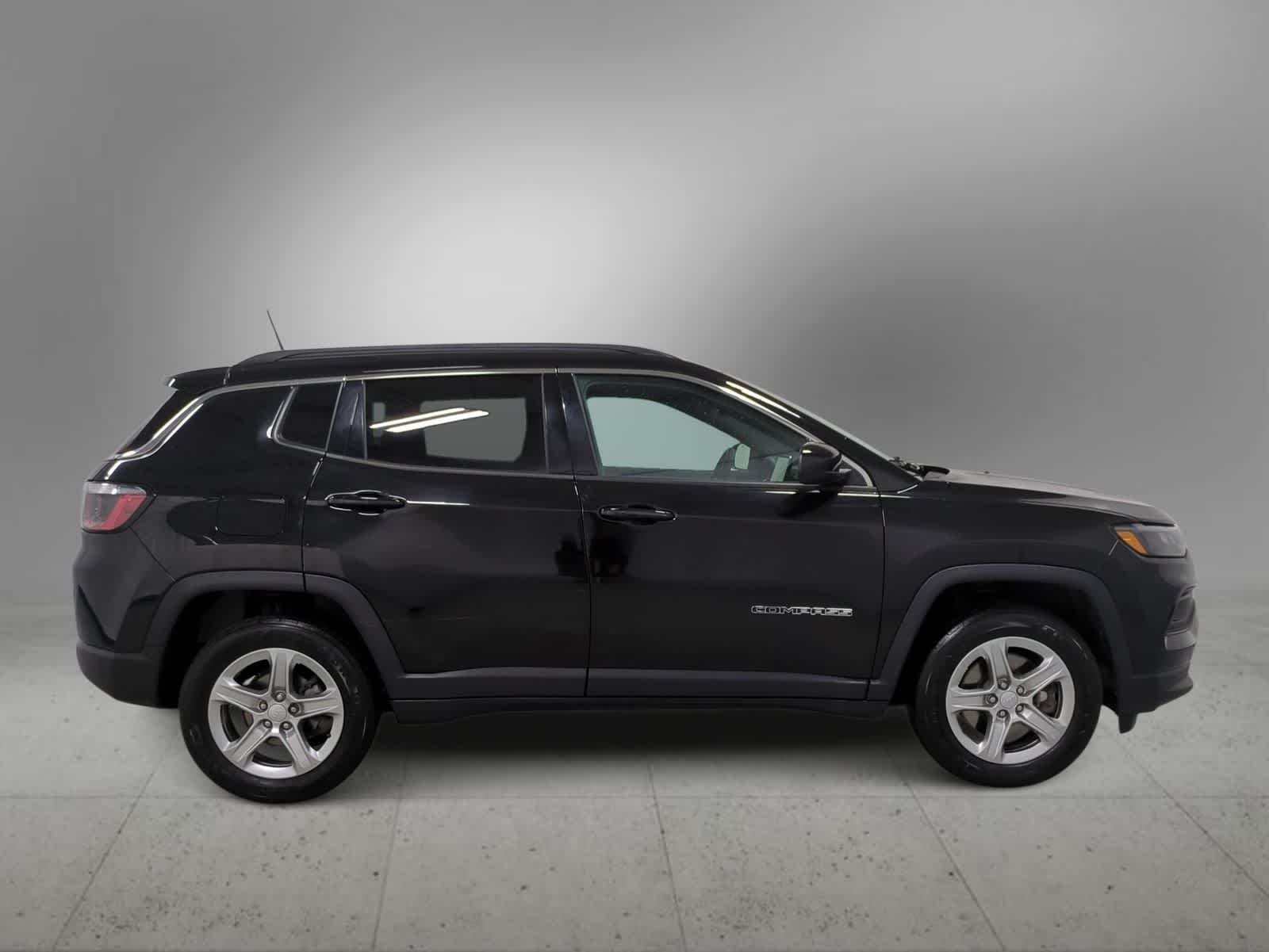 Thumbnail: 2024 Jeep Compass - 9