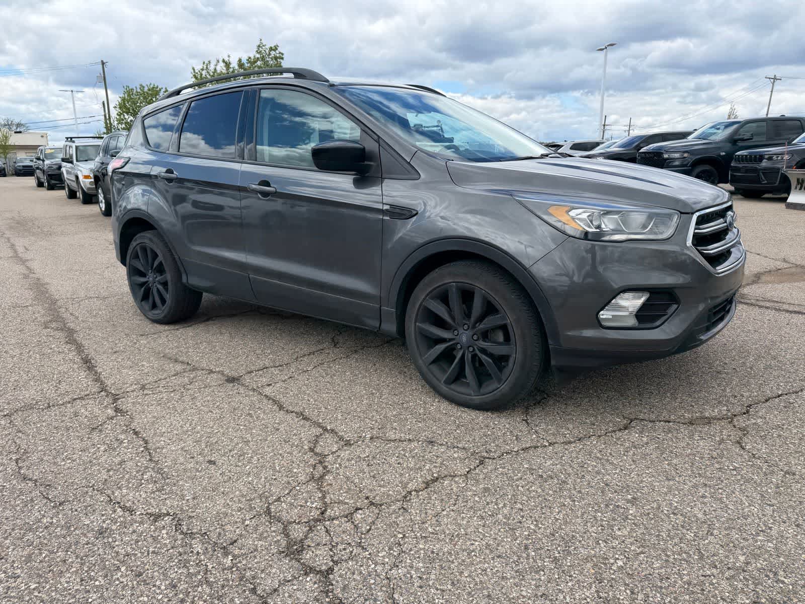Thumbnail: 2018 Ford Escape - 10