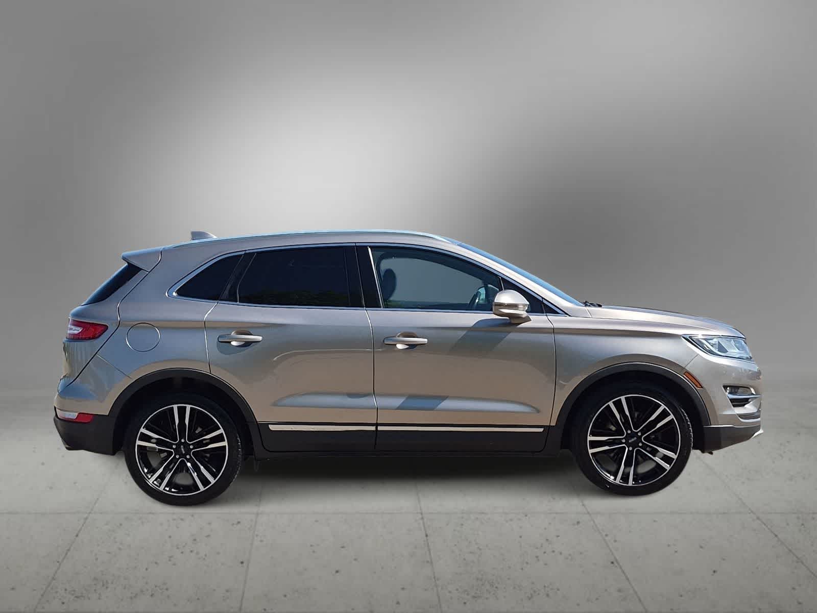 Thumbnail: 2018 Lincoln MKC - 9