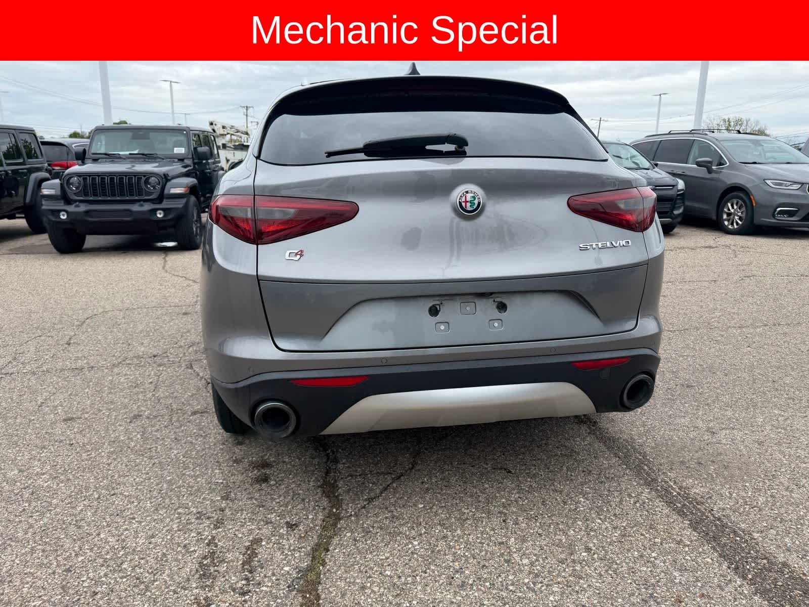 Thumbnail: 2018 Alfa Romeo Stelvio - 18