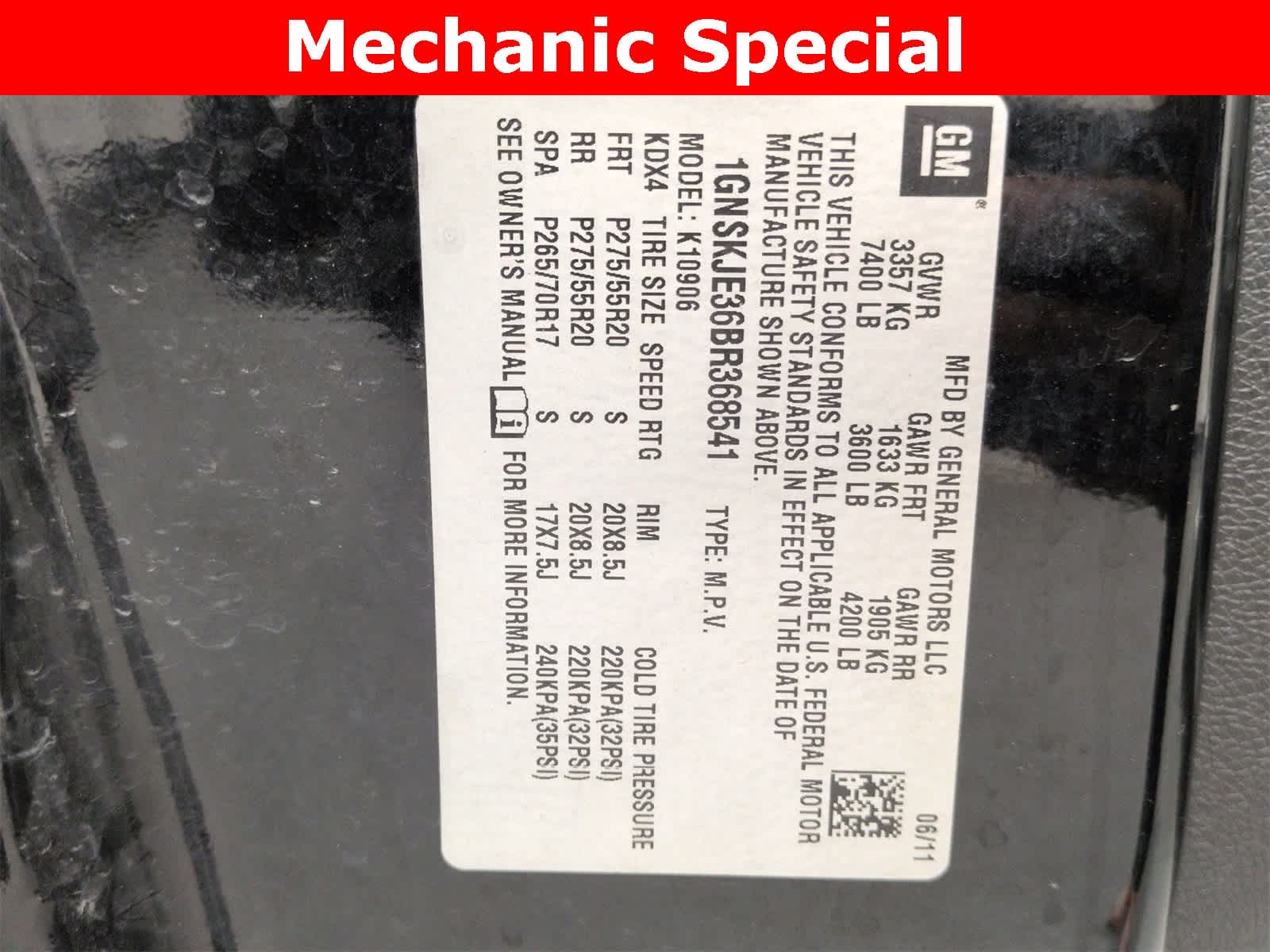 Thumbnail: 2011 Chevrolet Suburban - 35