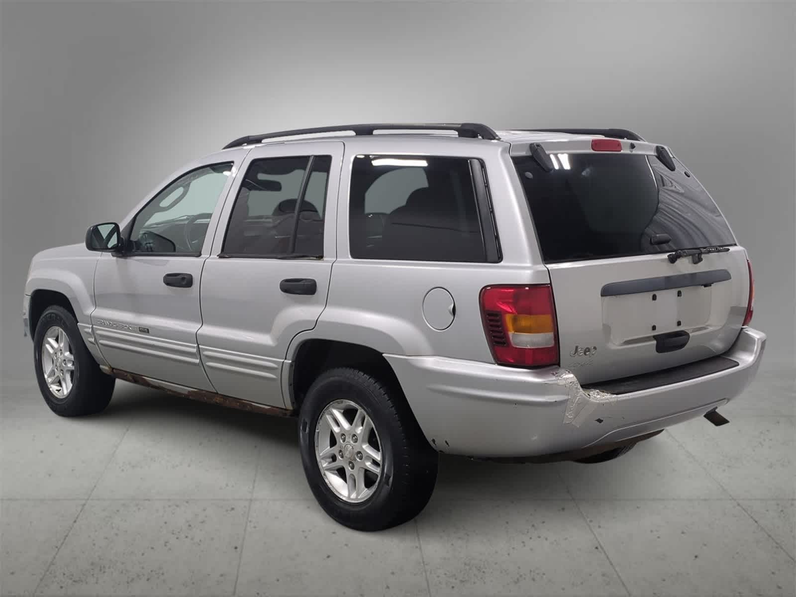 Thumbnail: 2004 Jeep Grand Cherokee - 6