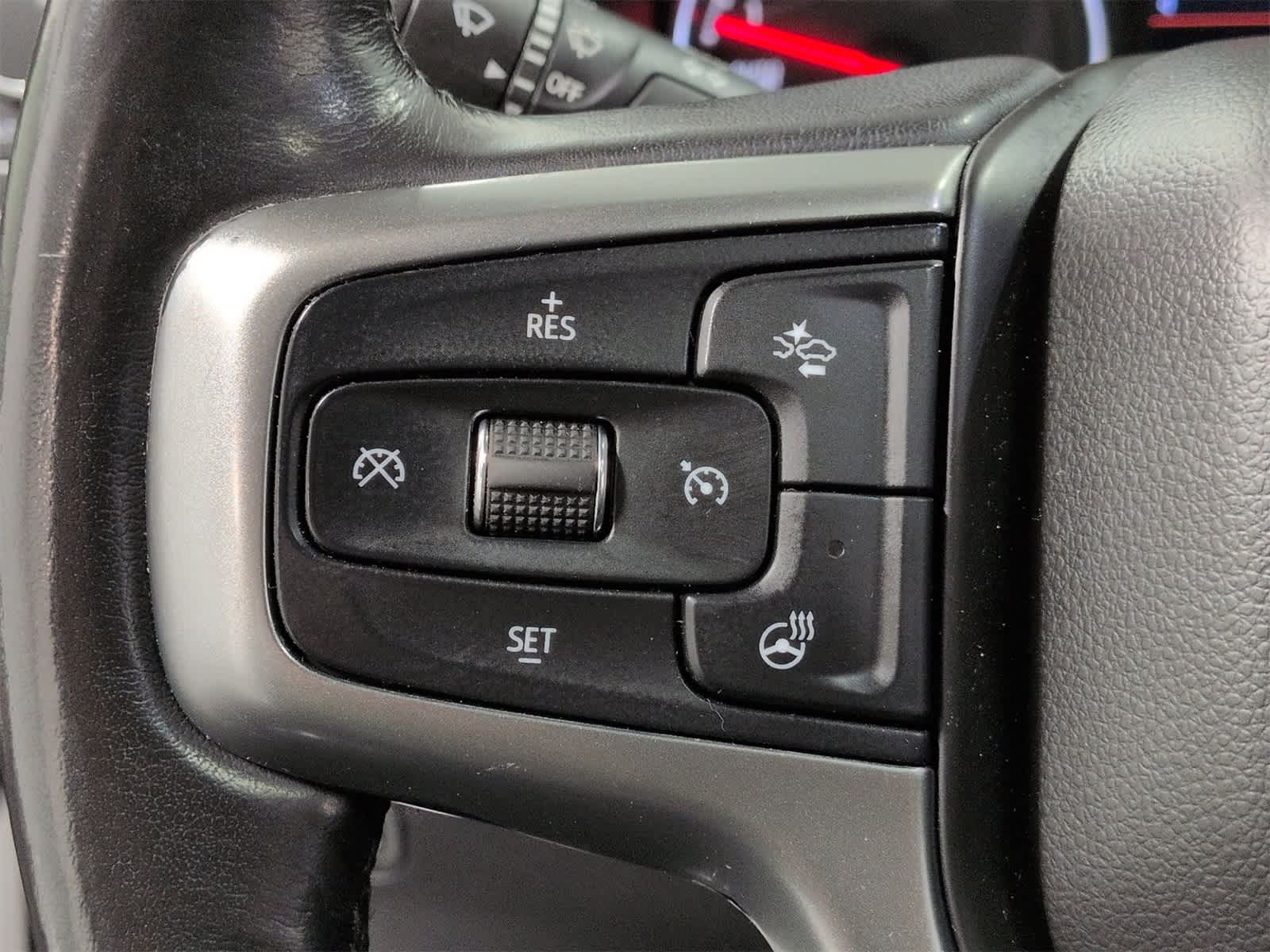 Thumbnail: 2019 Chevrolet Silverado 1500 - 26