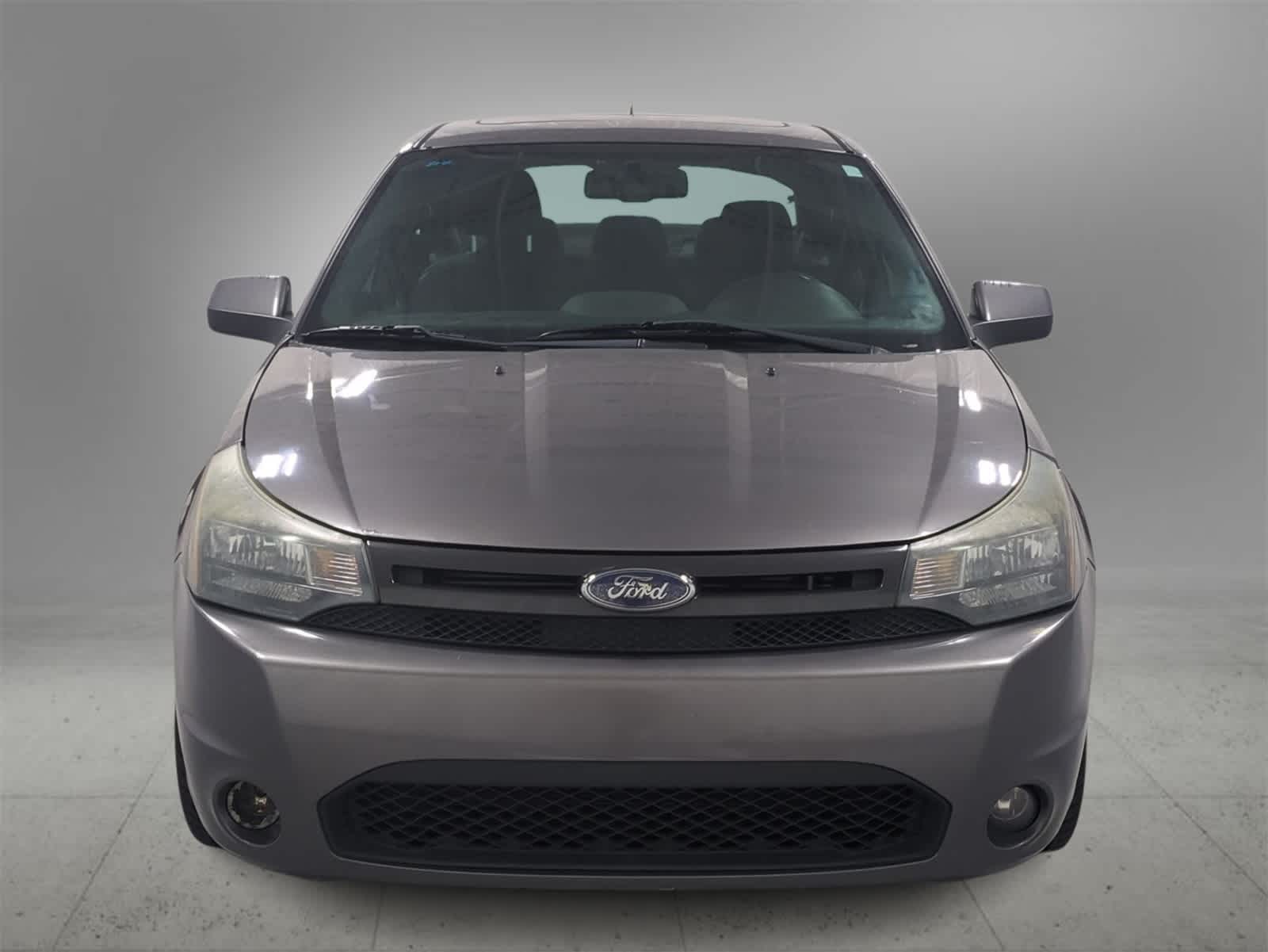 Thumbnail: 2010 Ford Focus - 3