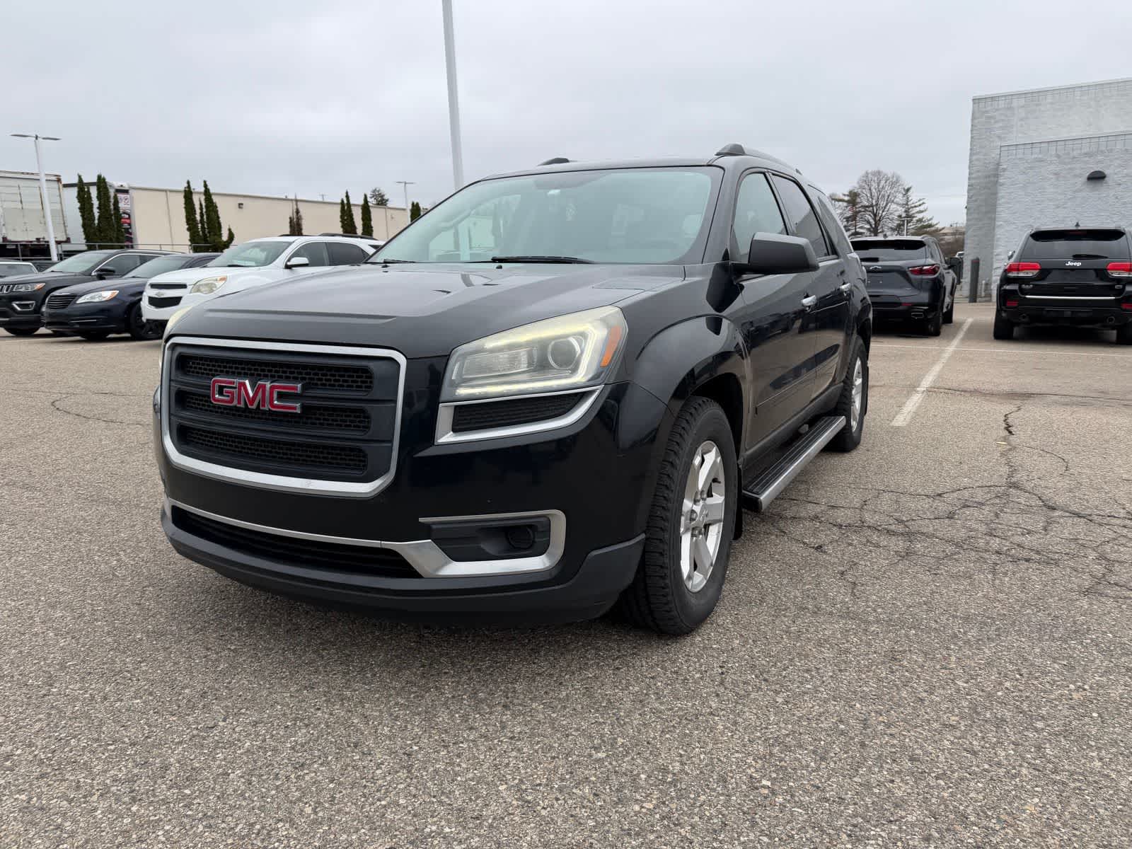 Thumbnail: 2016 GMC Acadia - 3