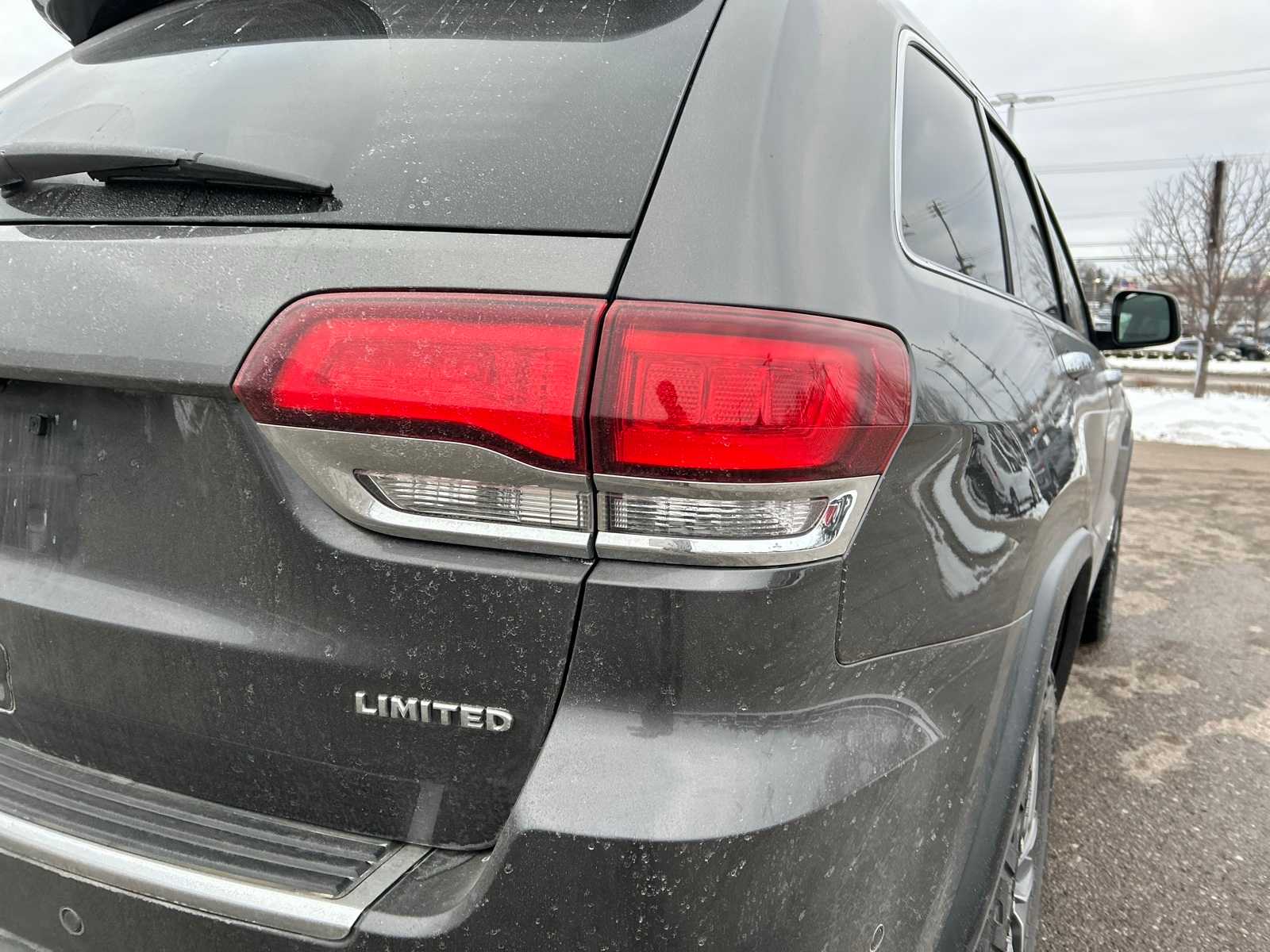 Thumbnail: 2020 Jeep Grand Cherokee - 29