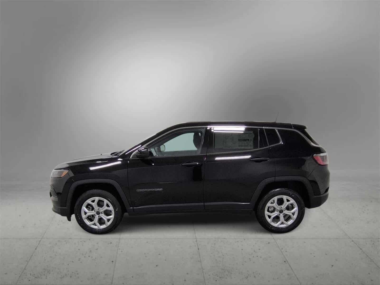 Thumbnail: 2025 Jeep Compass - 5