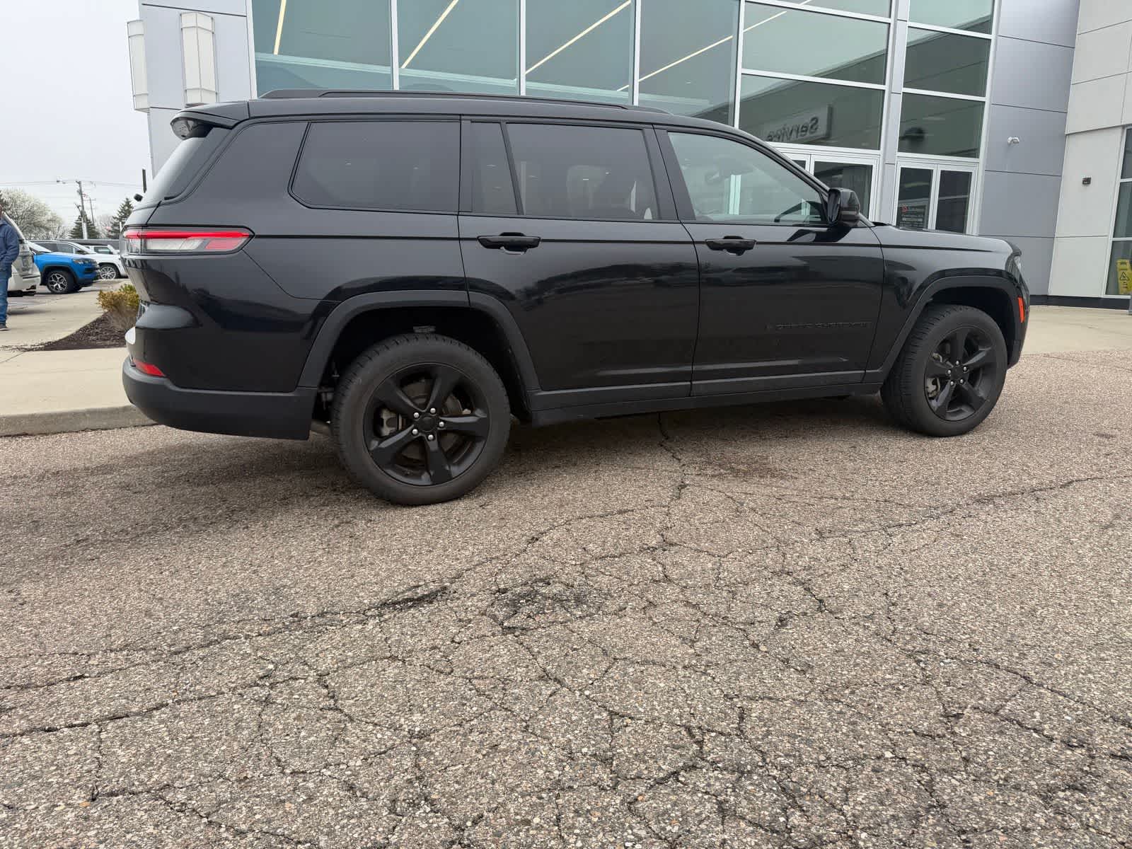 Thumbnail: 2022 Jeep Grand Cherokee L - 19
