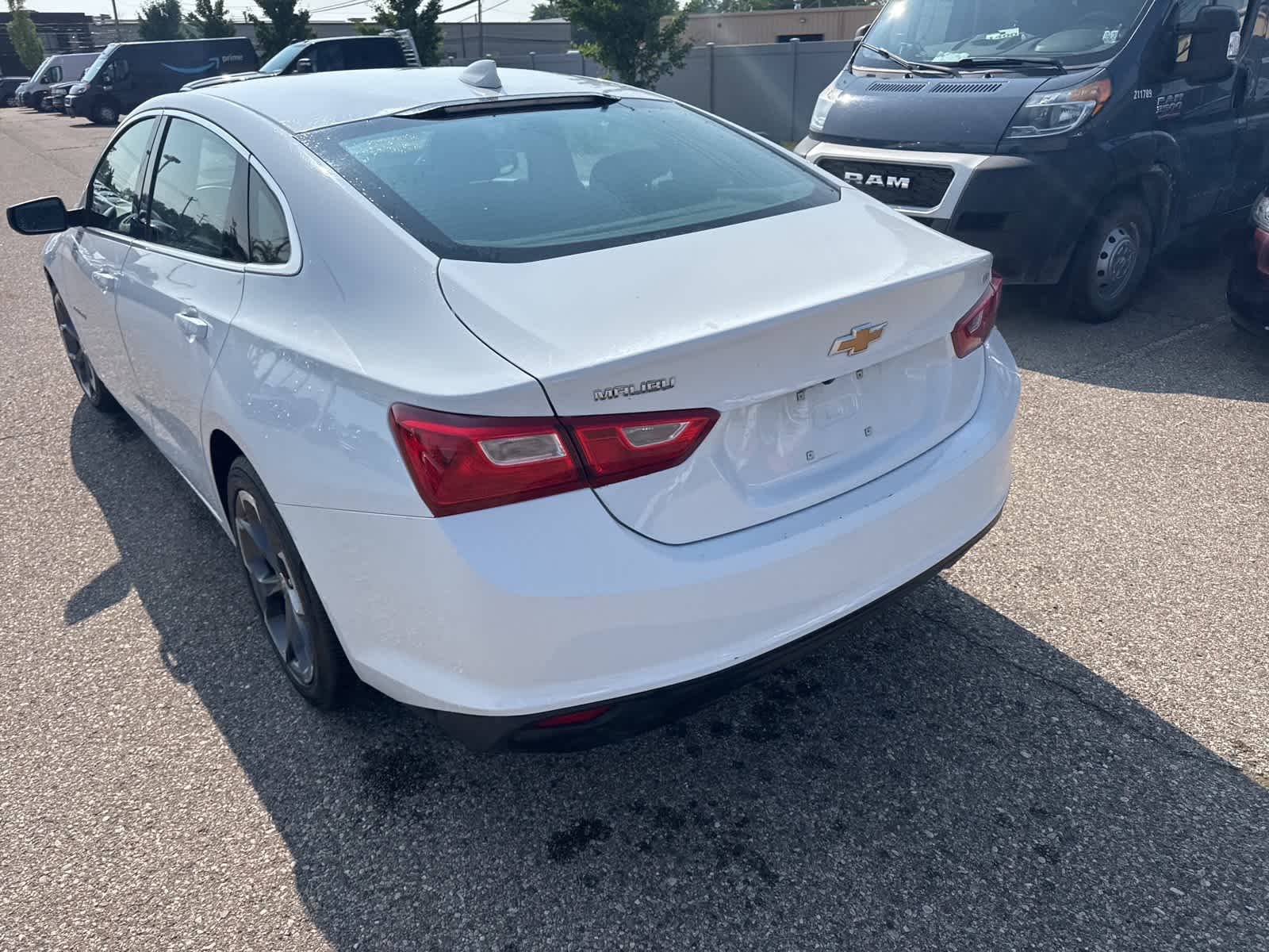 Thumbnail: 2023 Chevrolet Malibu - 21