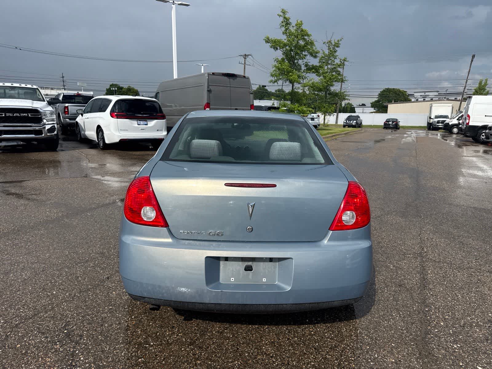 Thumbnail: 2009 Pontiac G6 - 7
