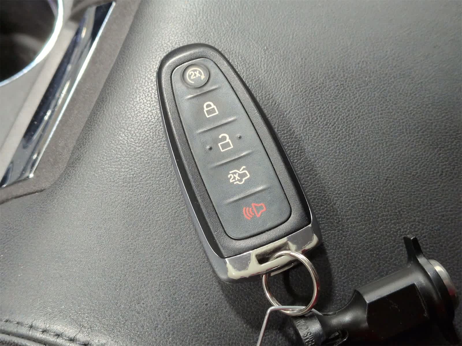 Thumbnail: 2014 Lincoln MKX - 34