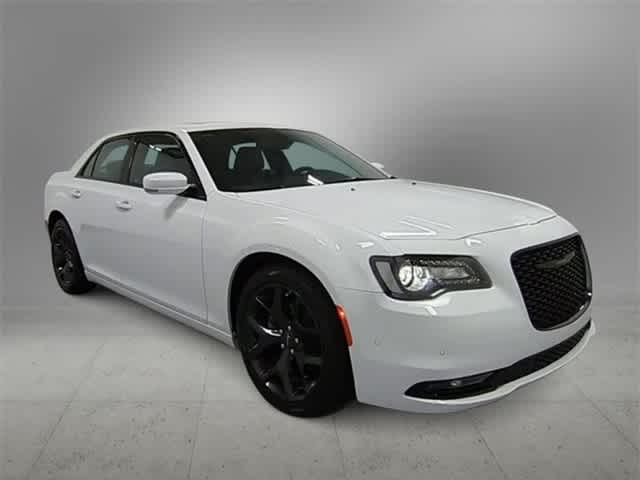 Certified 2023 Chrysler 300 S with VIN 2C3CCABG6PH632953 for sale in Farmington, MI