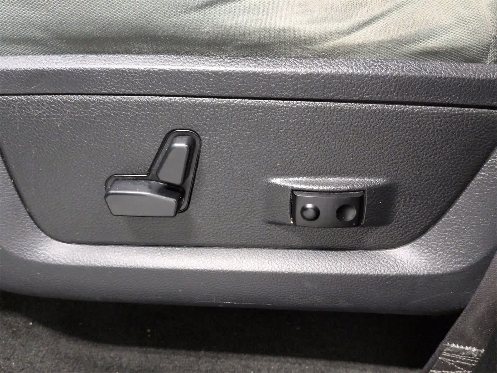 Thumbnail: 2015 RAM 2500 - 18