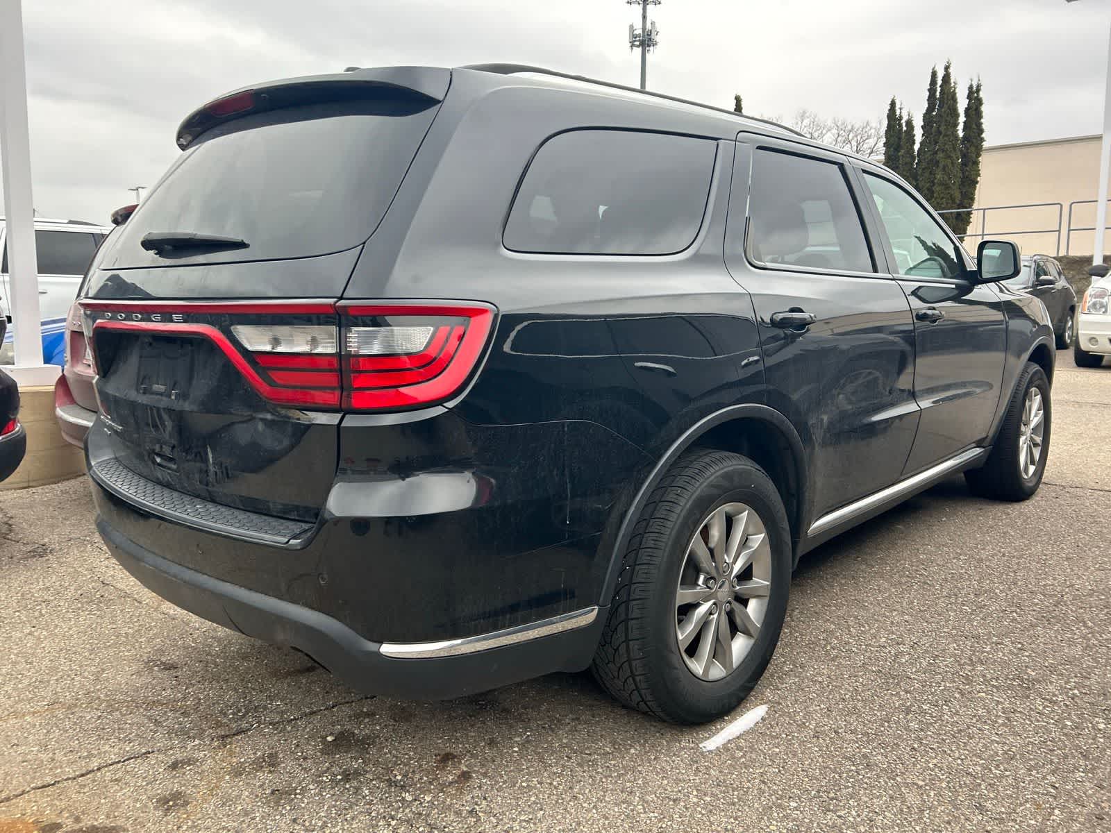 Thumbnail: 2017 Dodge Durango - 11