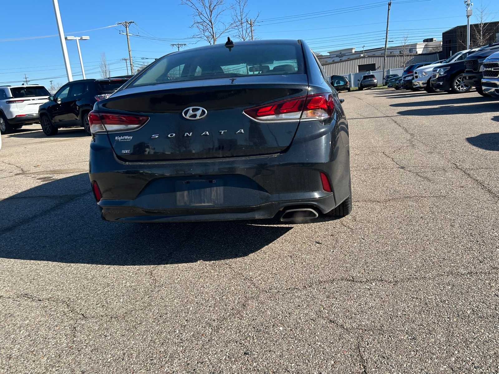 Thumbnail: 2018 Hyundai Sonata - 12