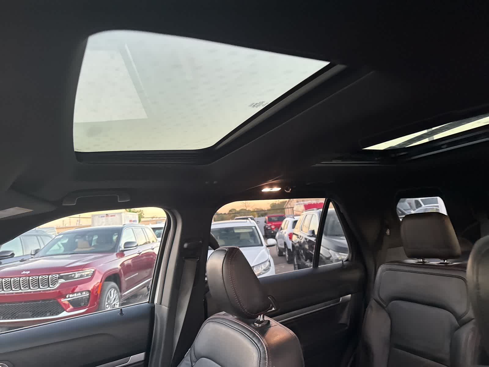 Thumbnail: 2019 Ford Explorer - 33
