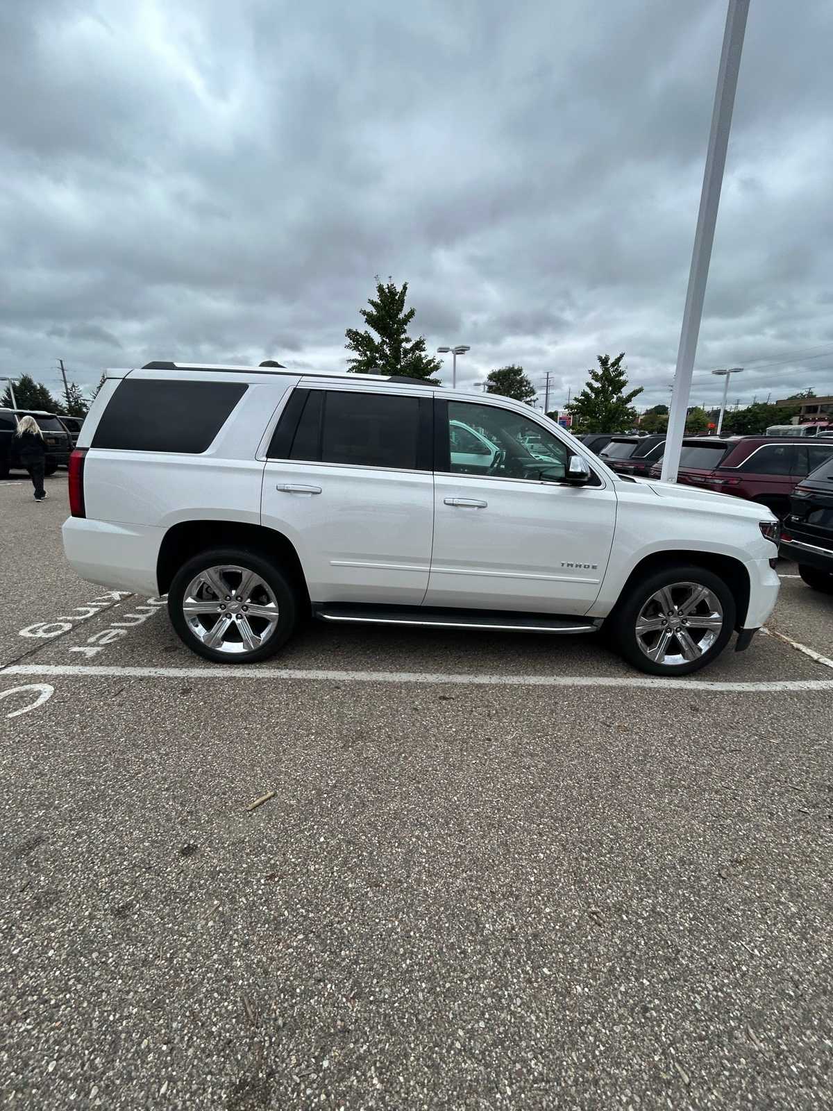 Thumbnail: 2018 Chevrolet Tahoe - 12