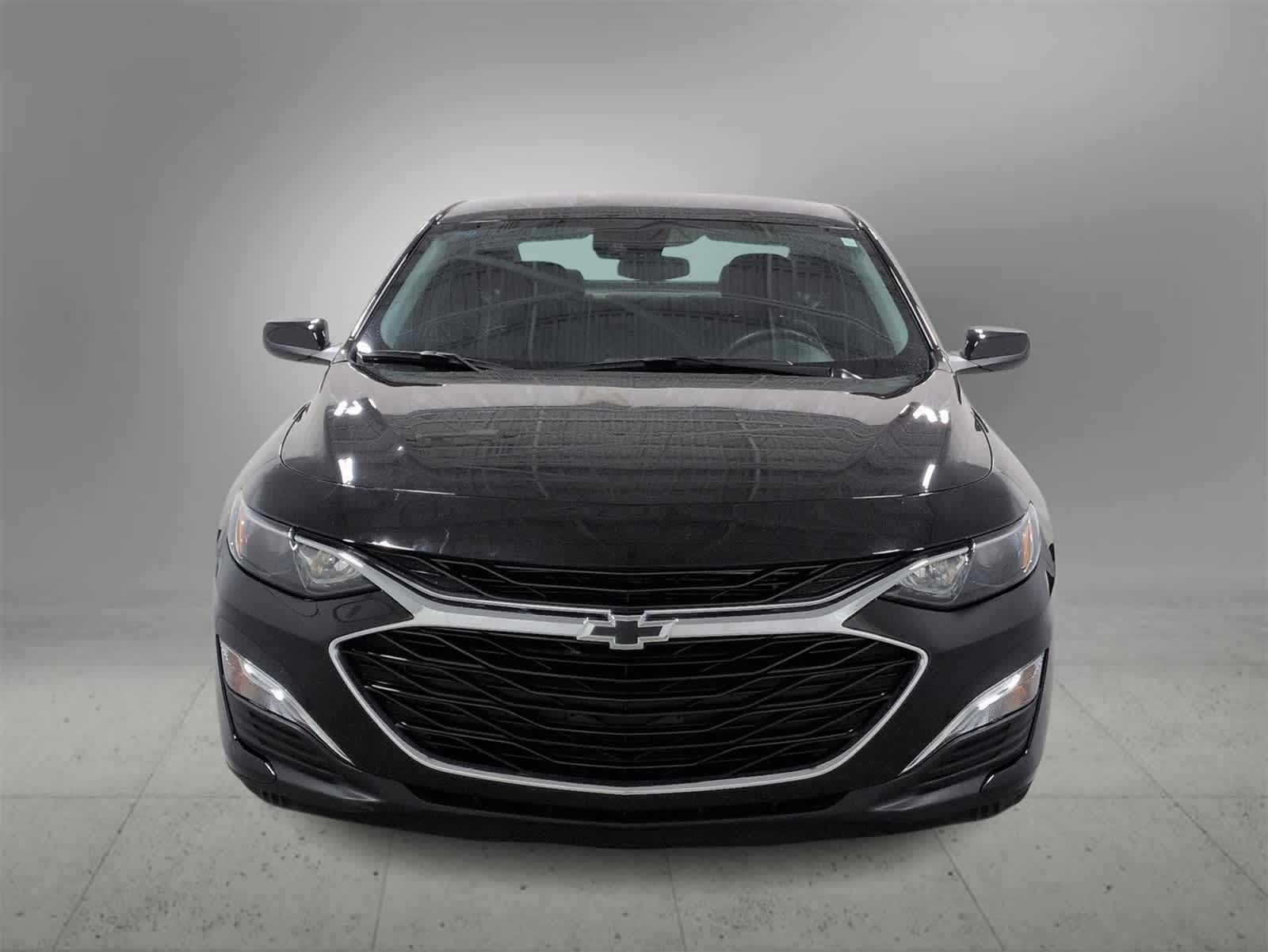 2024 Chevrolet Malibu RS photo 3