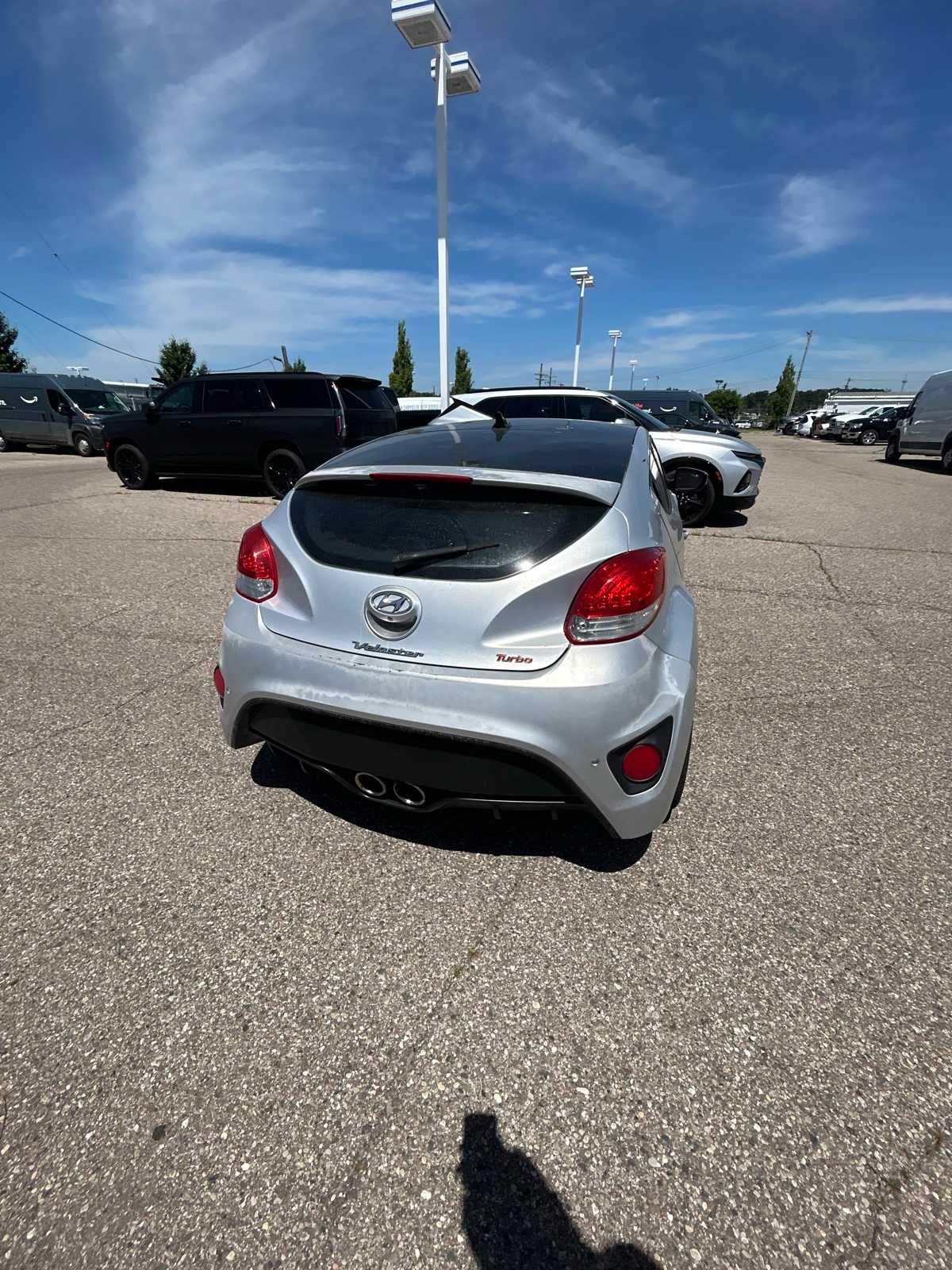 Thumbnail: 2015 Hyundai Veloster - 14