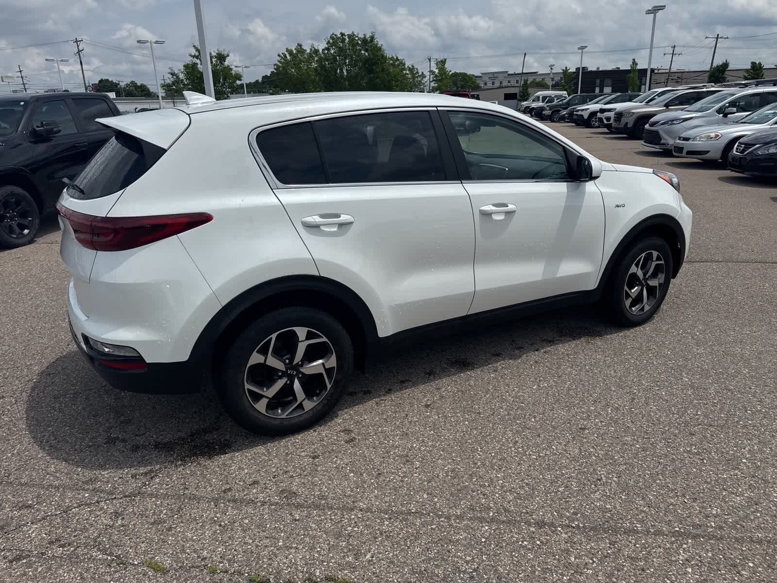 Thumbnail: 2021 Kia Sportage - 17