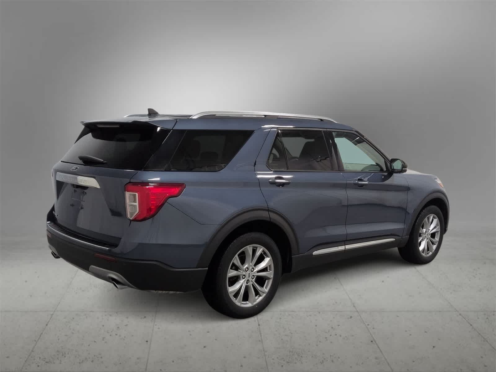 Thumbnail: 2021 Ford Explorer - 8