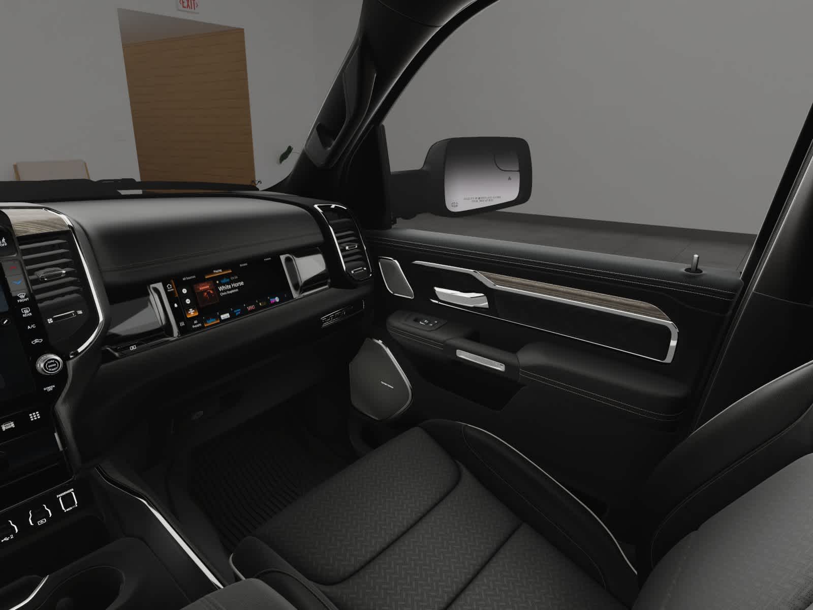 2025 RAM 1500 Laramie 19