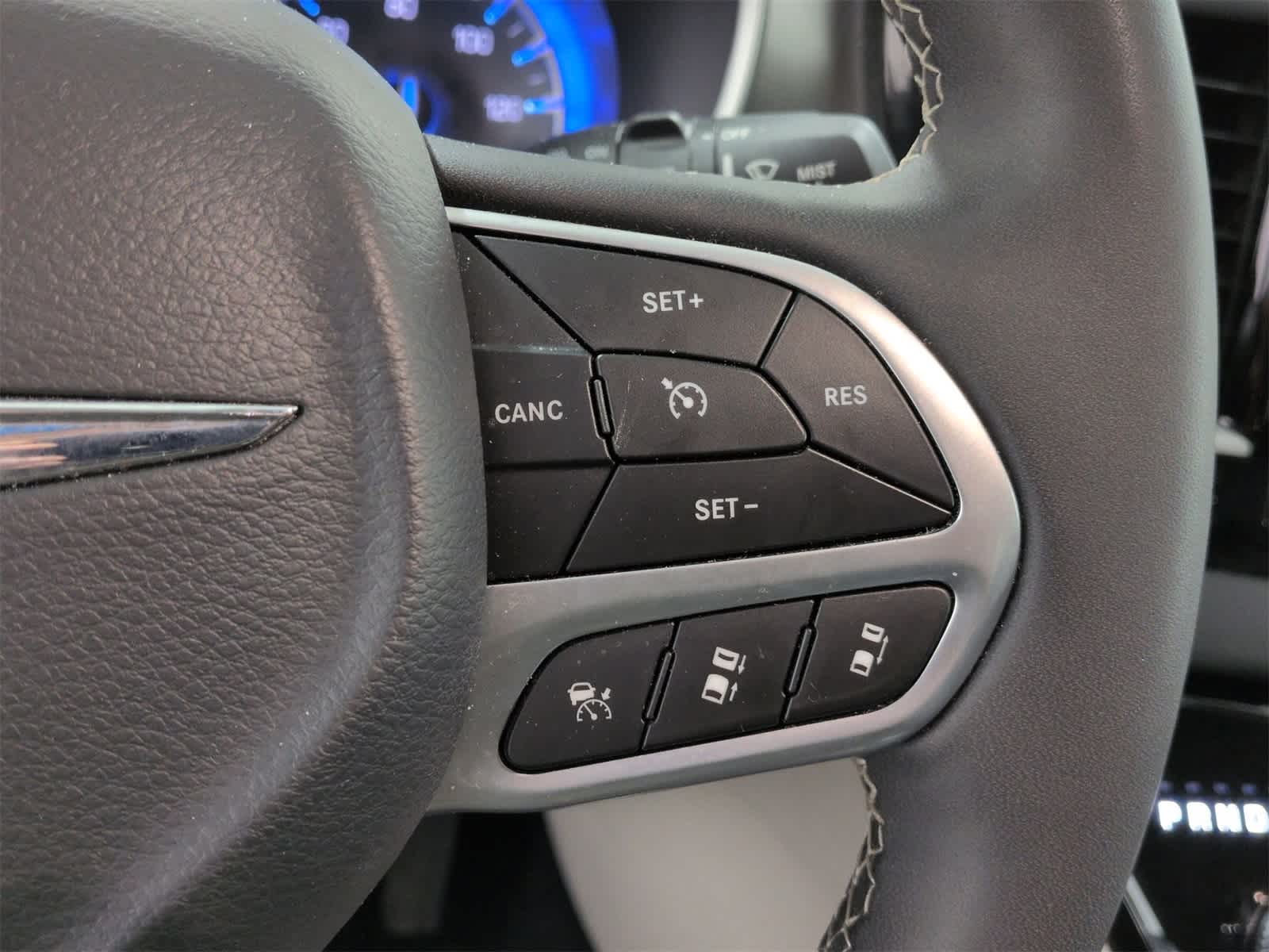 Thumbnail: 2024 Chrysler Pacifica - 25