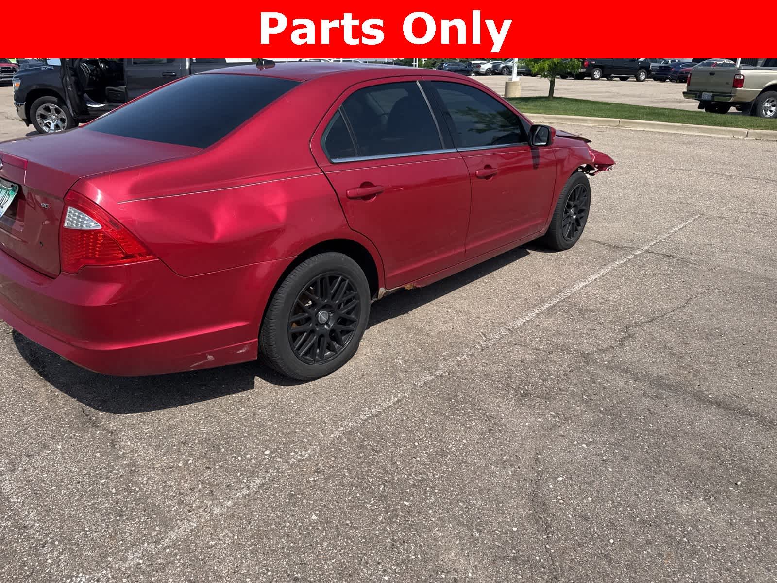 Thumbnail: 2010 Ford Fusion - 19