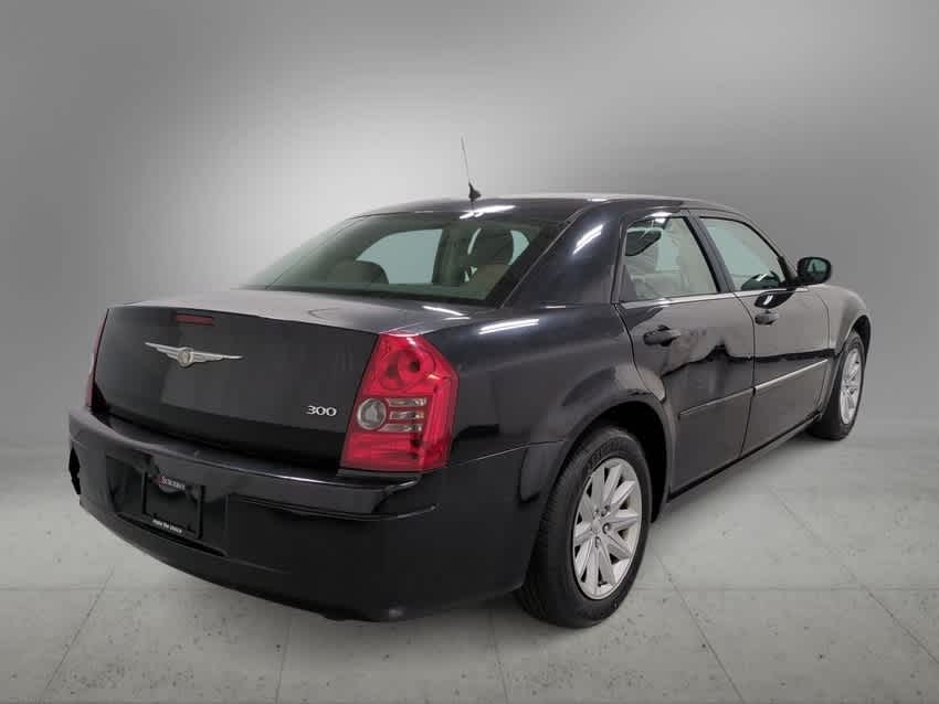 Thumbnail: 2008 Chrysler 300 - 8
